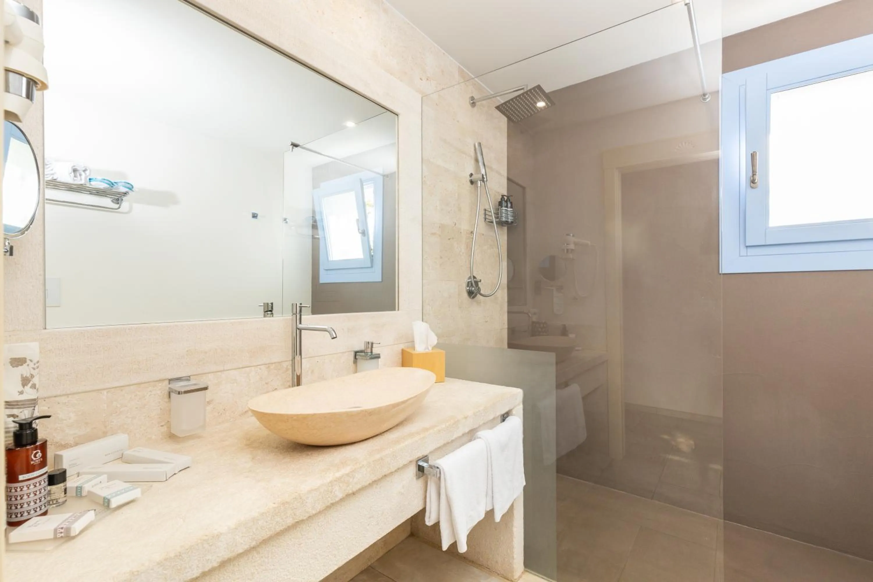 Bathroom in Corte Bianca - Adults Only & SPA - Bovis Hotels