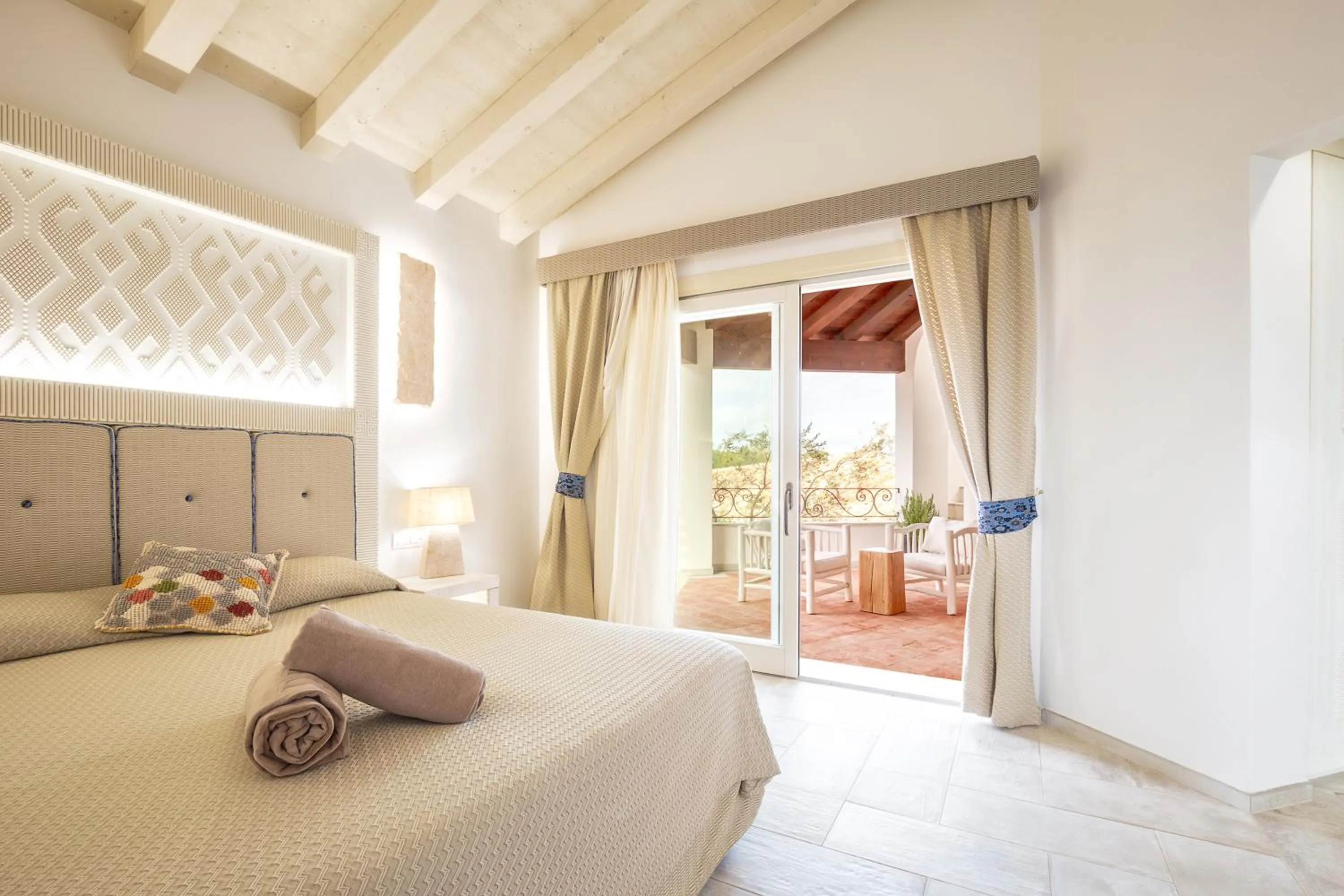Bedroom, Bed in Corte Bianca - Adults Only & SPA - Bovis Hotels
