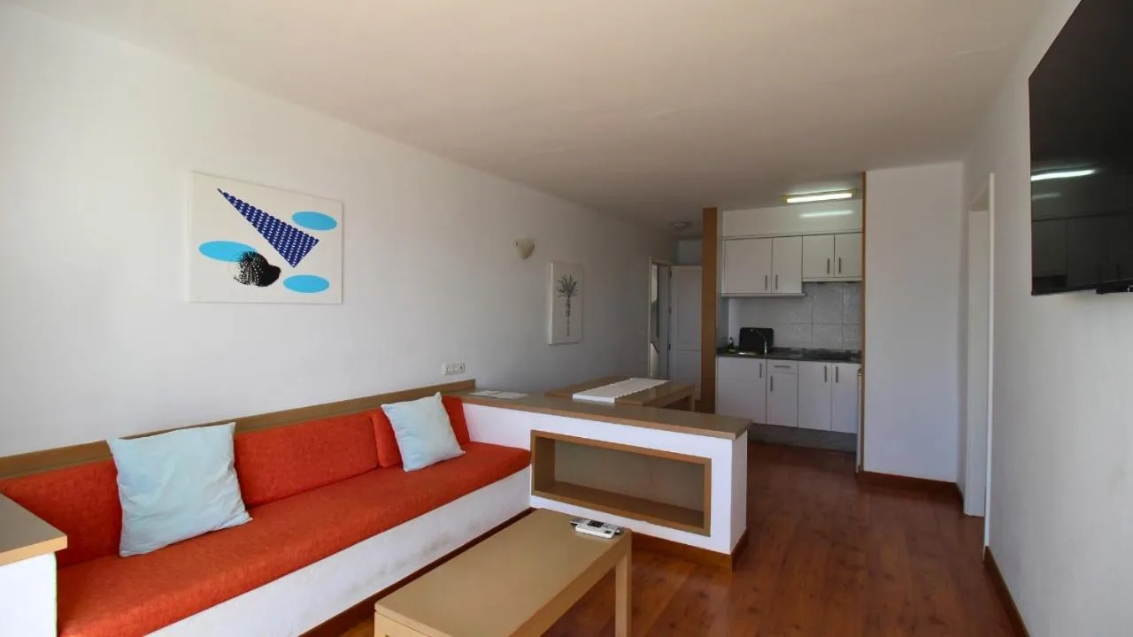 Communal lounge/ TV room in Neptuno Suites - Adults Only