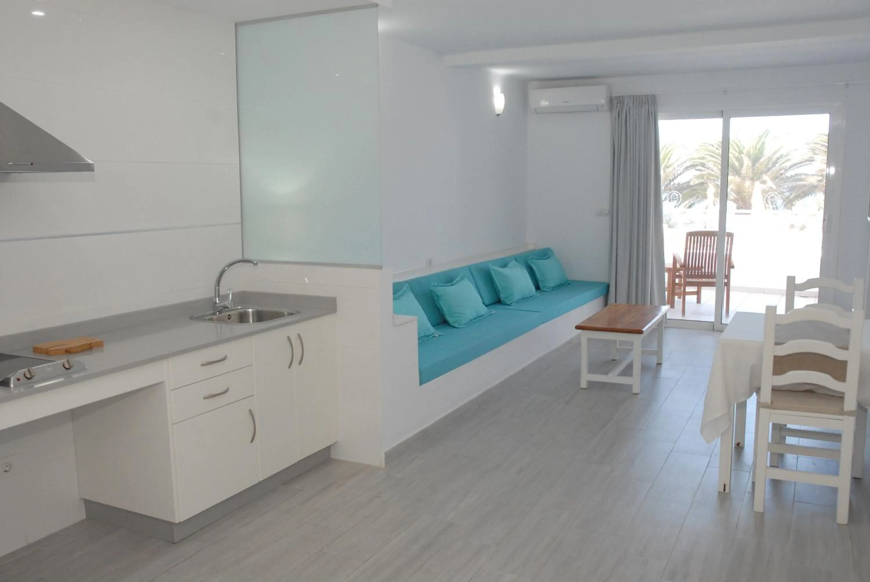 Kitchen or kitchenette in Neptuno Suites - Adults Only