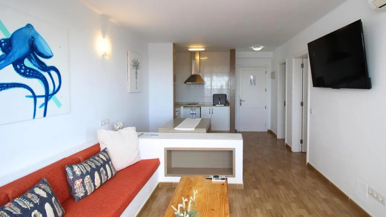 Living room in Neptuno Suites - Adults Only