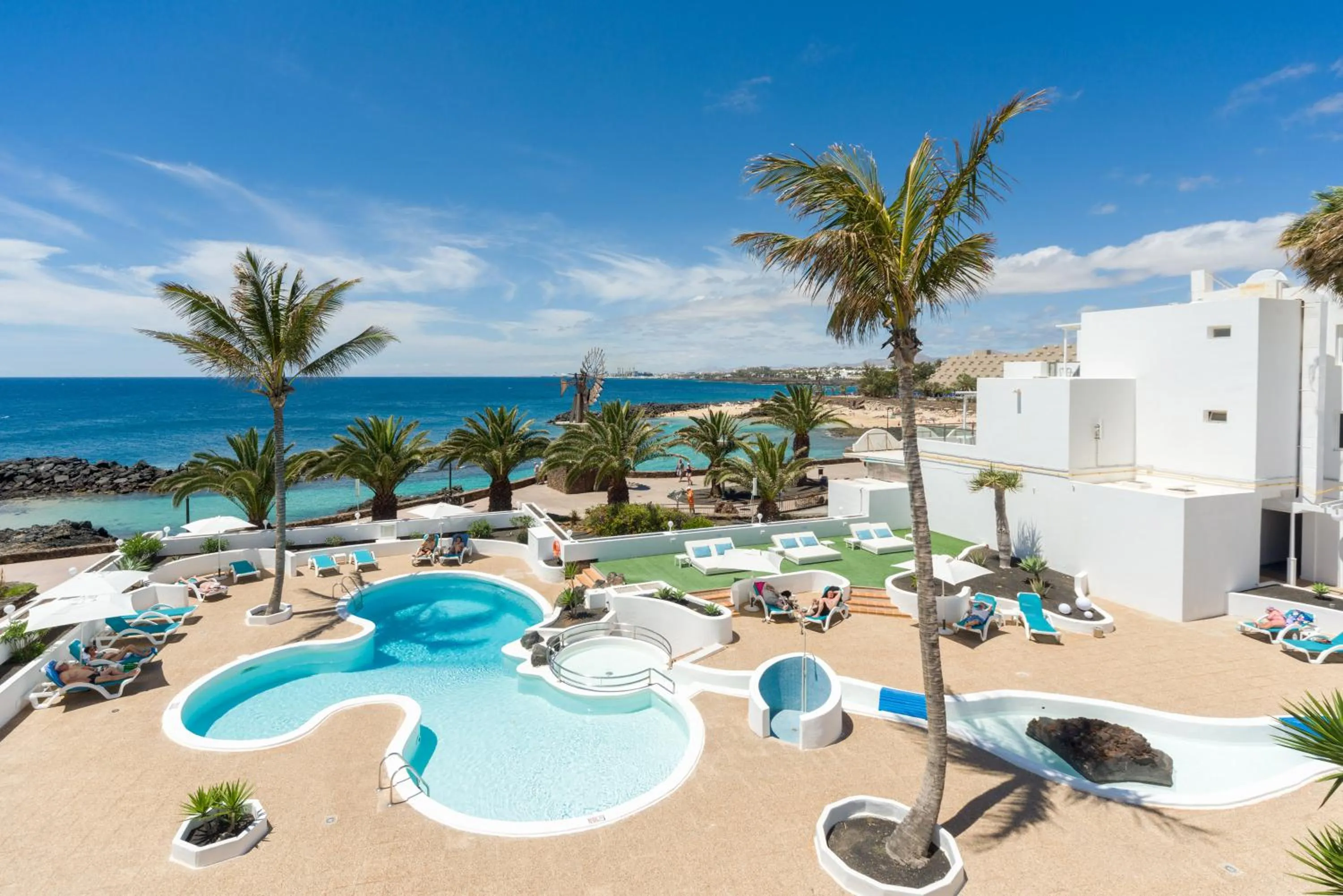 Off site in Neptuno Suites - Adults Only