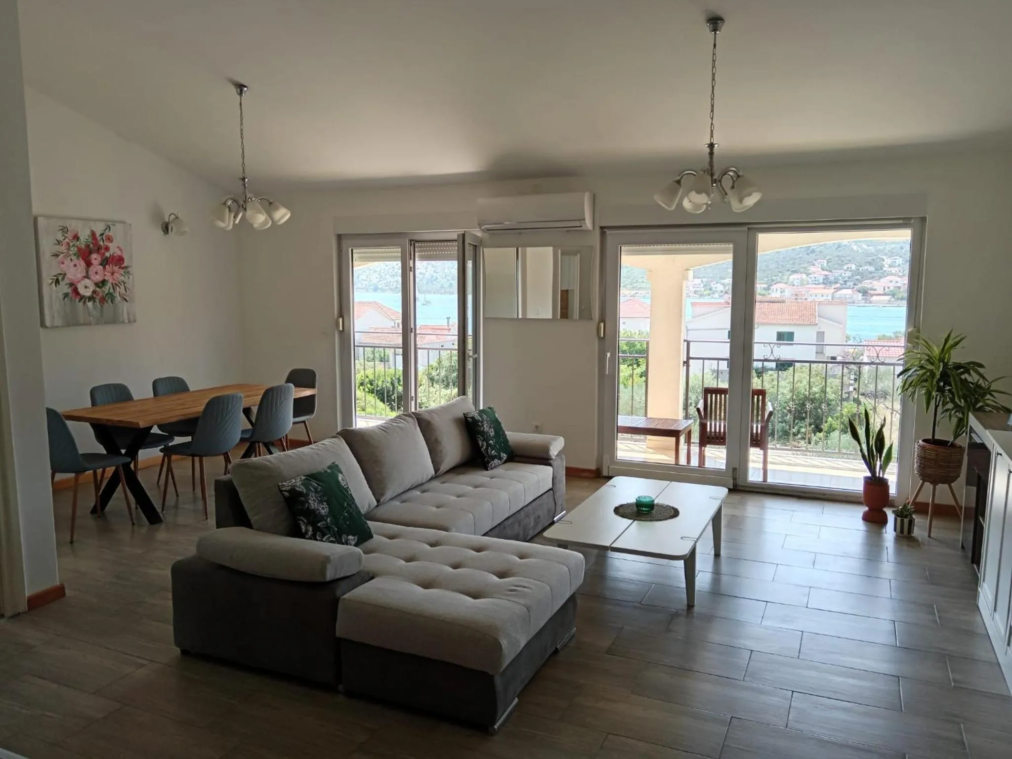 Apartments Neli