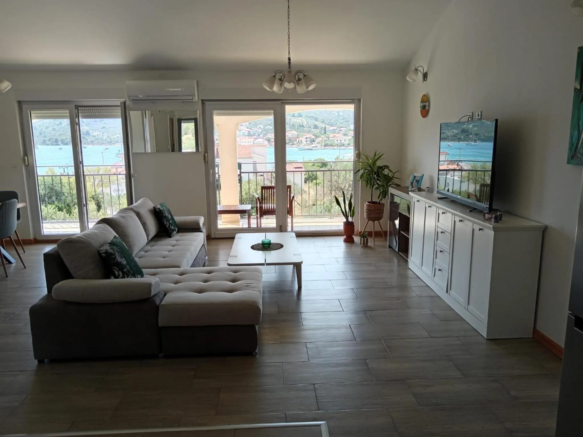 Apartments Neli