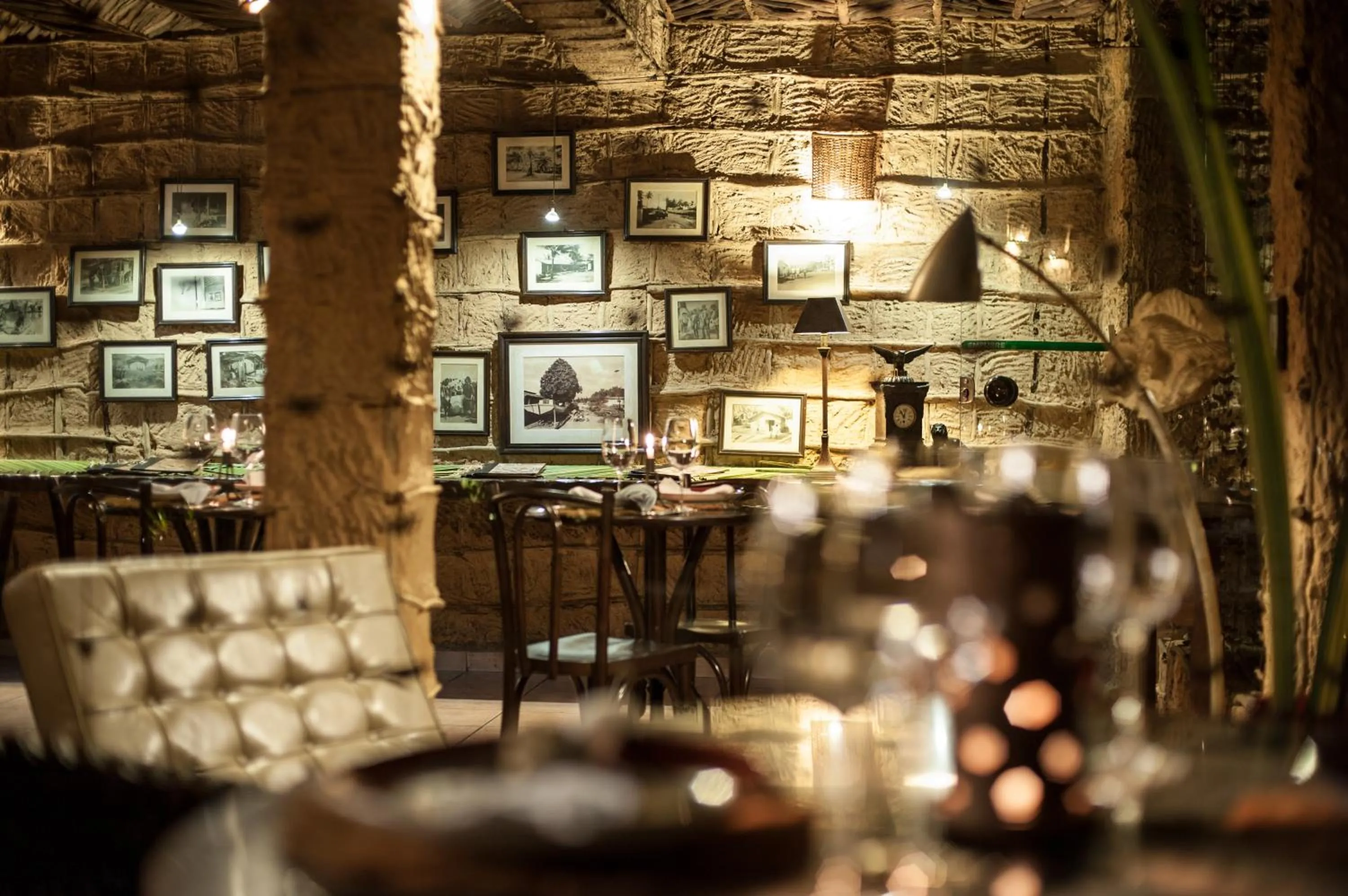 Communal lounge/ TV room in Toca da Coruja