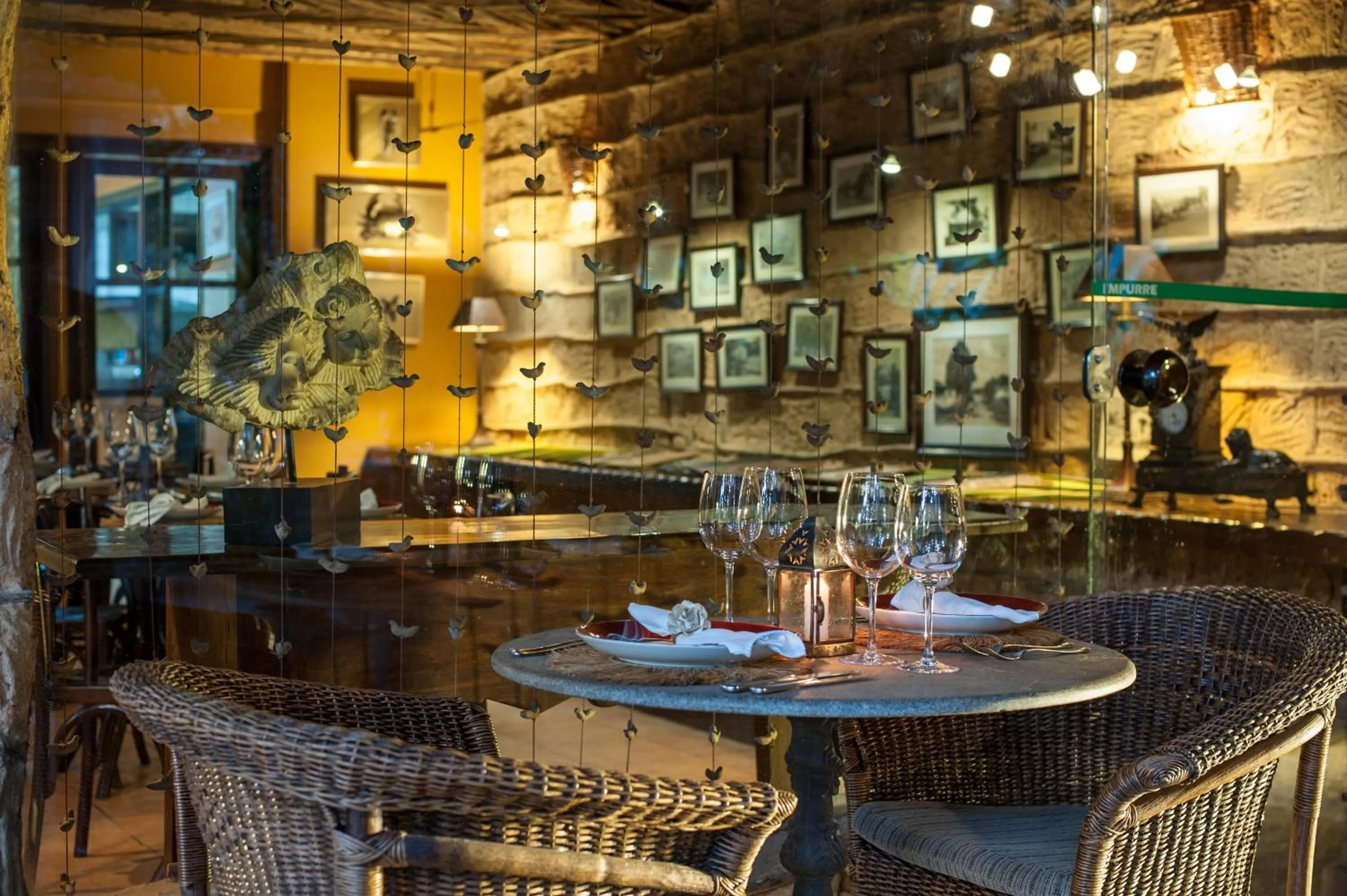 Restaurant/places to eat in Toca da Coruja