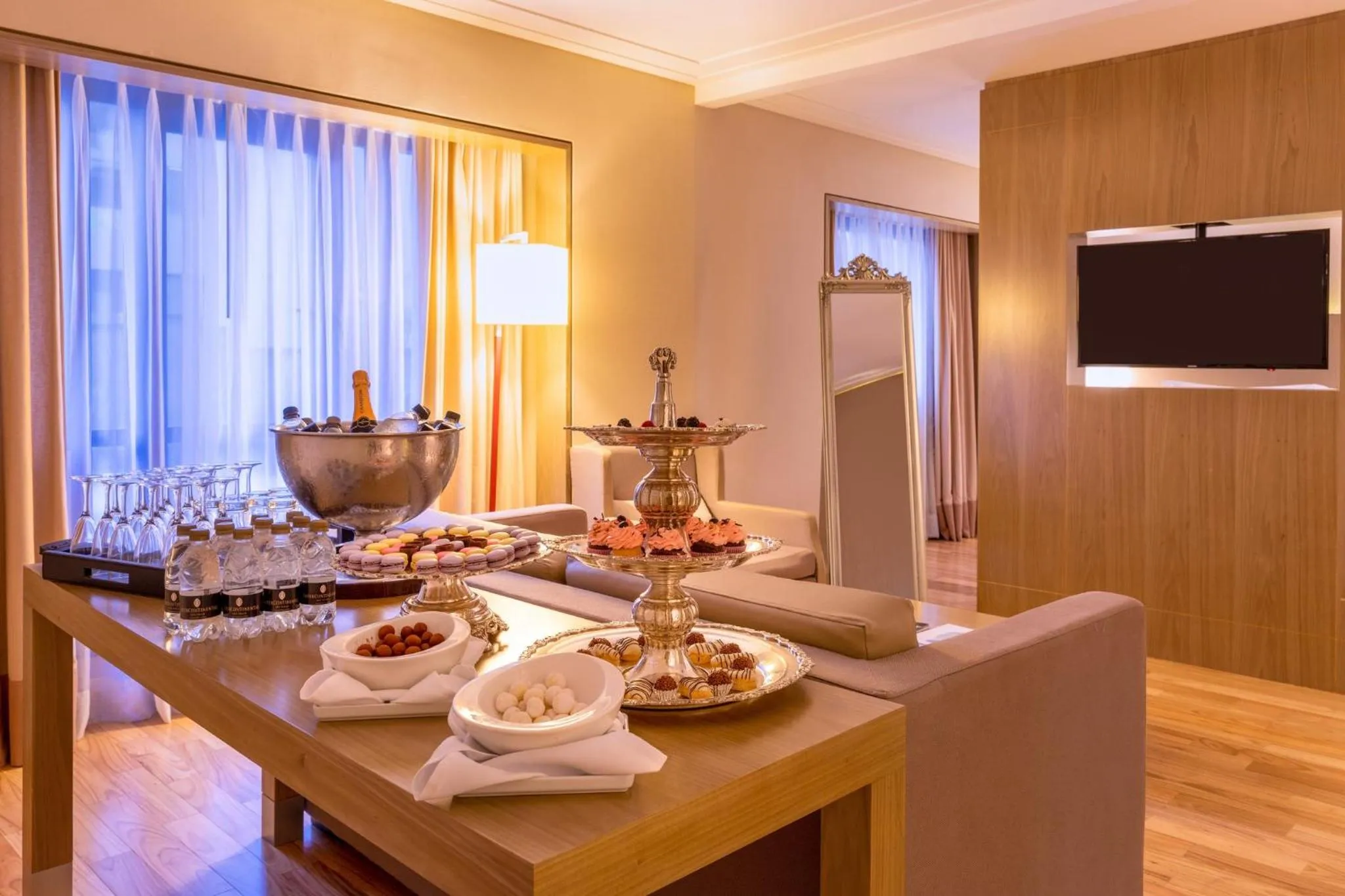 Photo of the whole room in InterContinental São Paulo by IHG