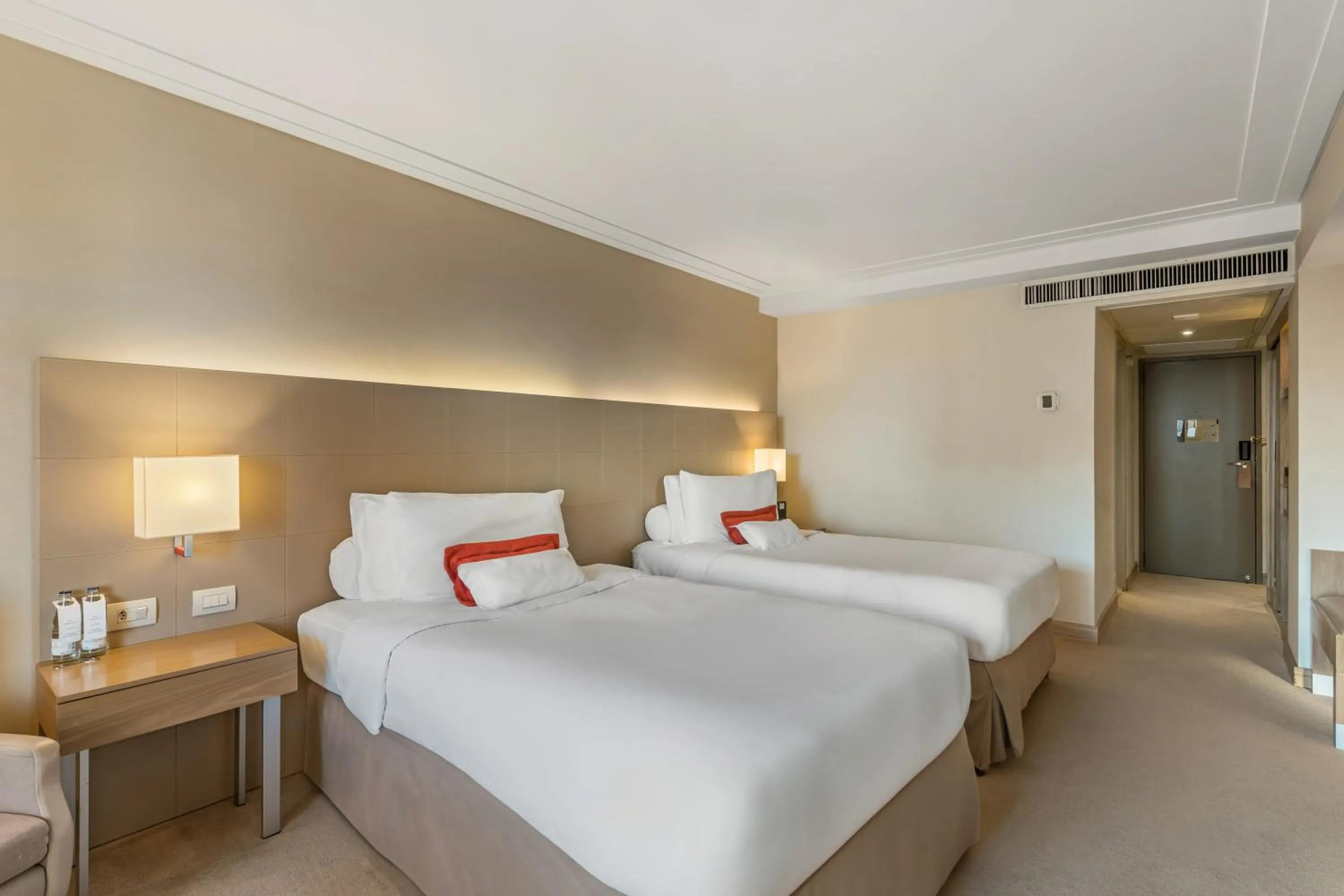 Classic Twin Room - single occupancy in InterContinental São Paulo by IHG