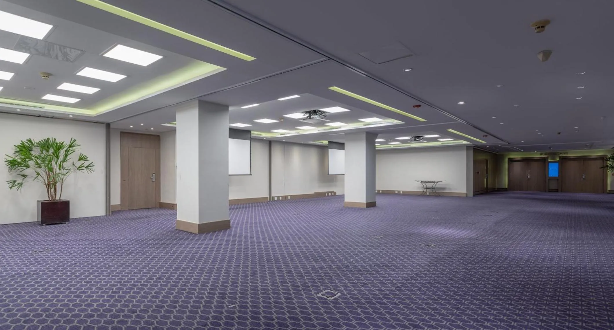 Meeting/conference room in InterContinental São Paulo by IHG
