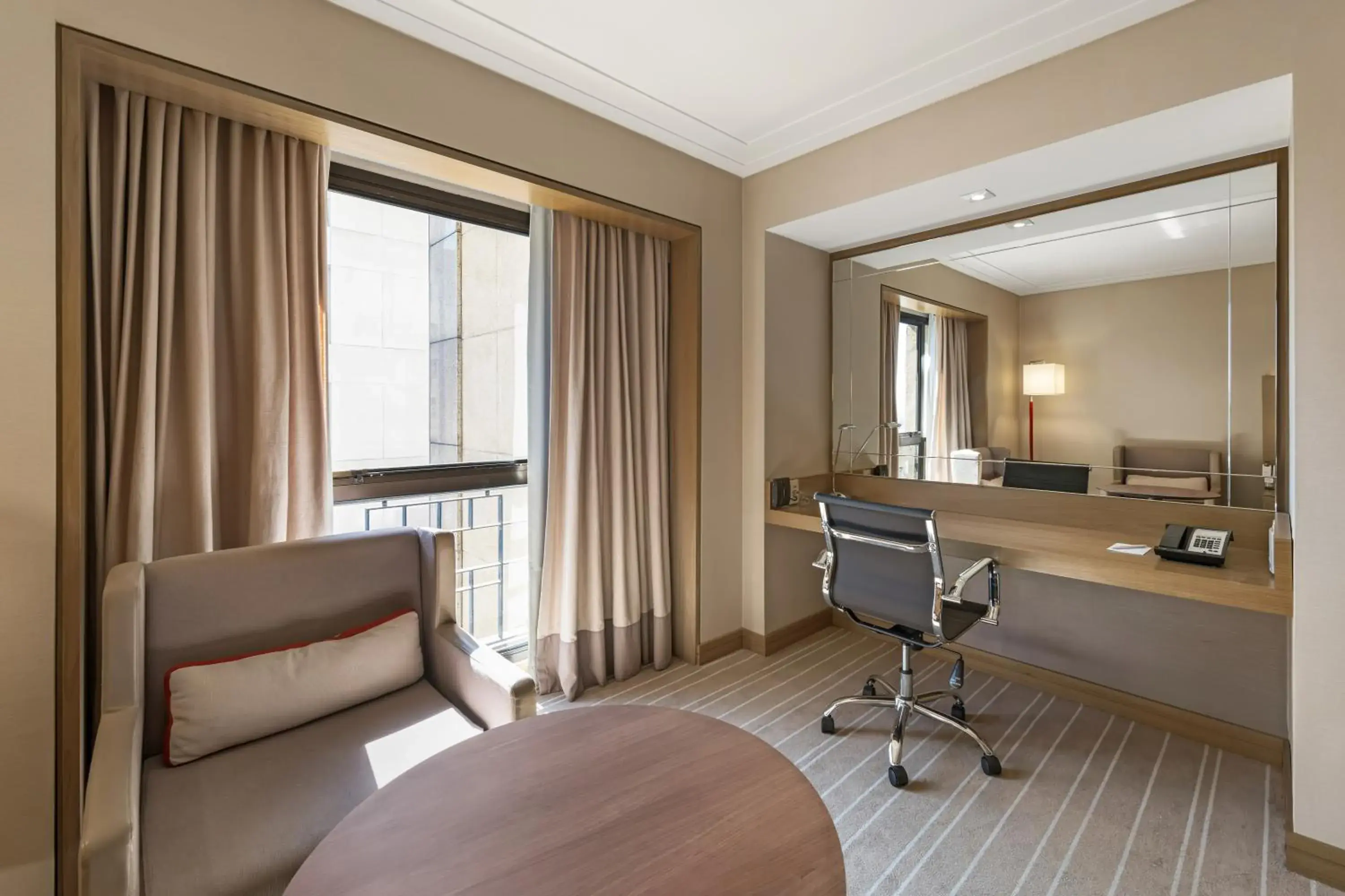 Club King Room - Smoking in InterContinental São Paulo by IHG Club King Room - Smoking in InterContinental São Paulo by IHG