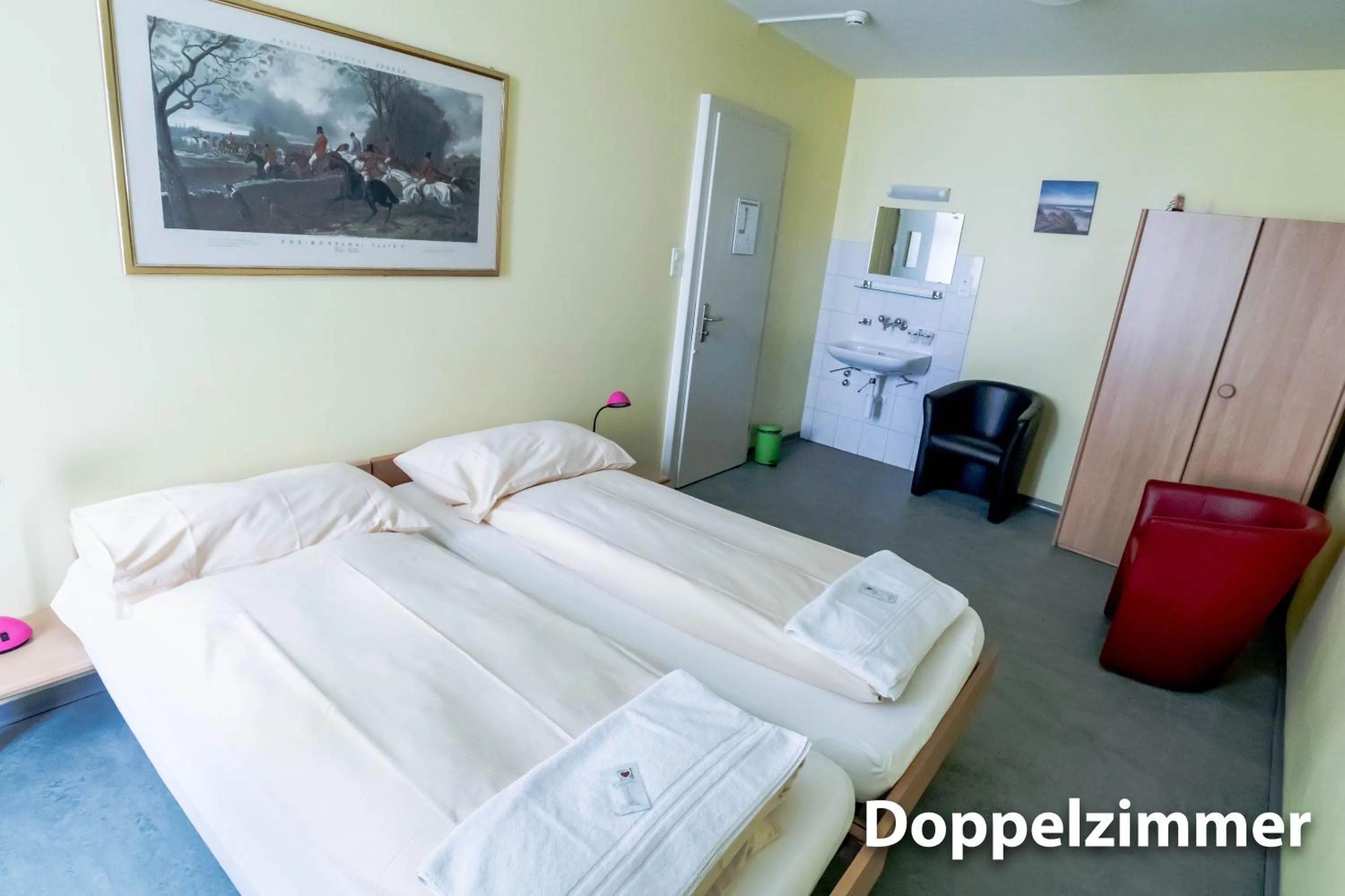 Bed in Hotel & Backpackers Zak Schaffhausen
