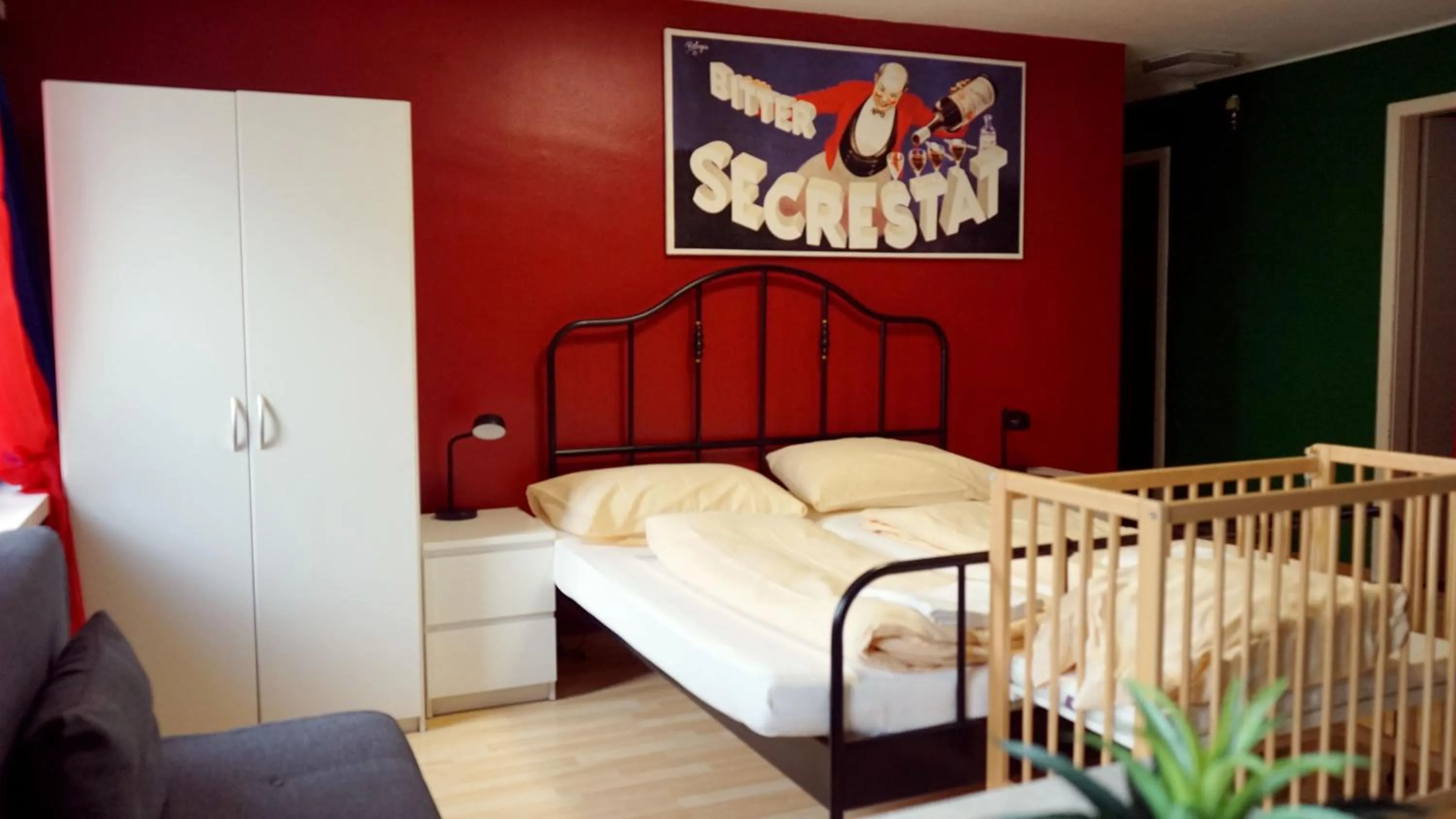 Bed in Hotel & Backpackers Zak Schaffhausen