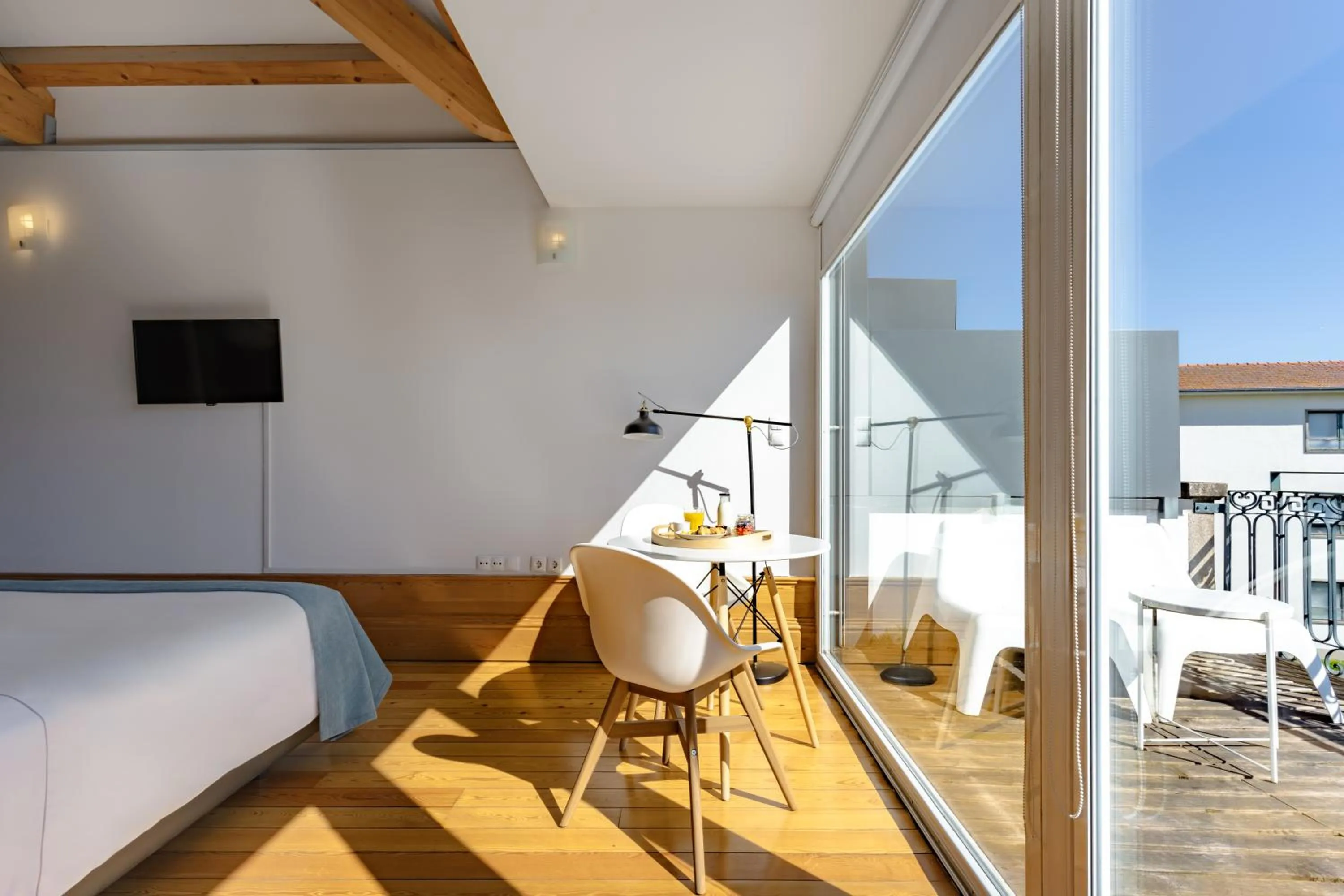 TV and multimedia in Feel Porto Antique Fontaínhas