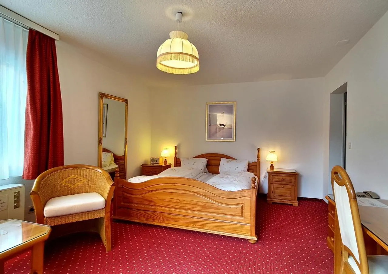 Bedroom, Bed in Hotel Cresta