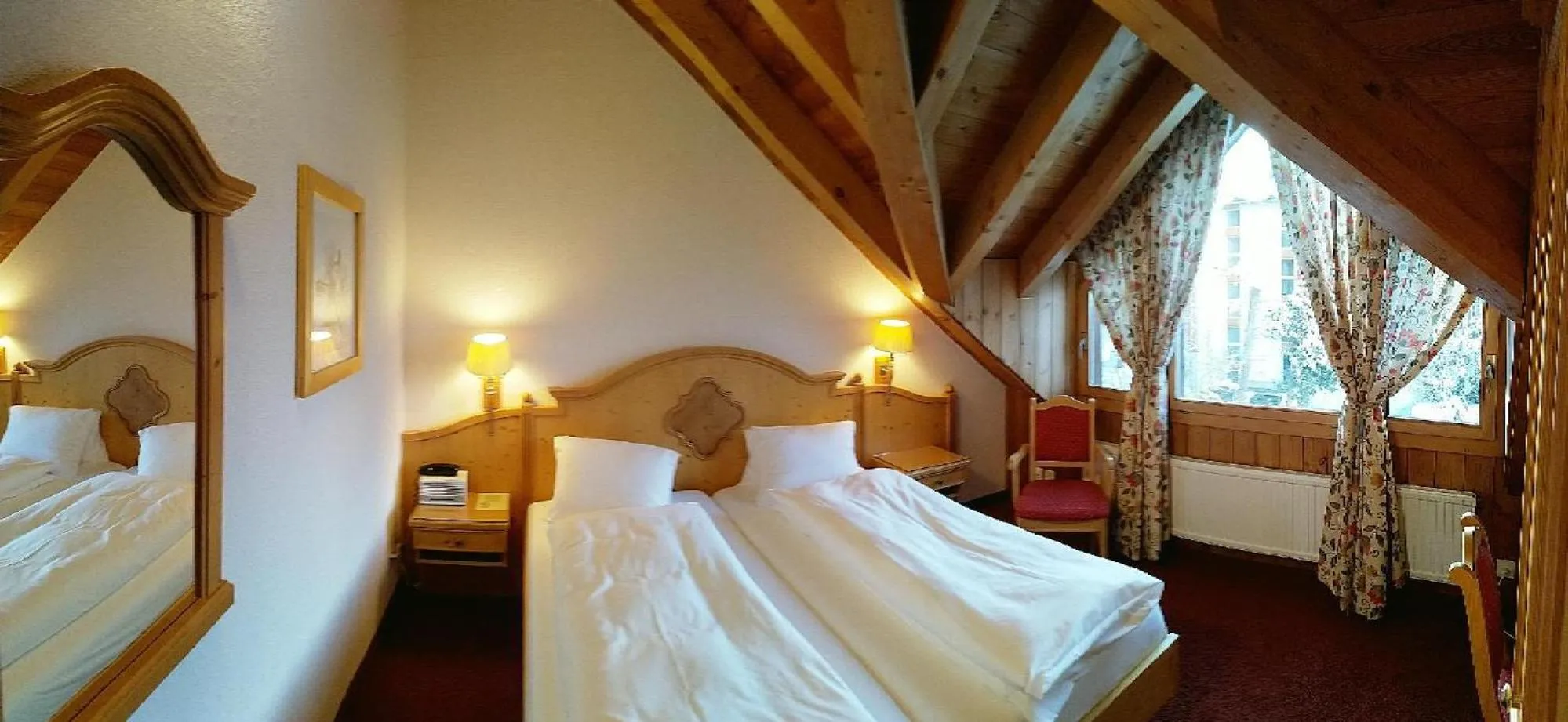 Bedroom, Bed in Hotel Cresta