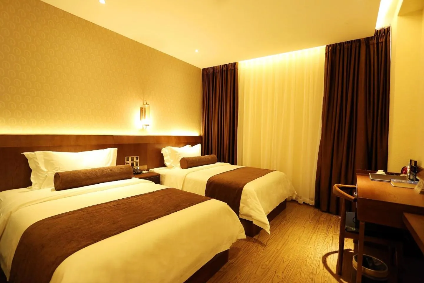 Bed in James Joyce Beijing Songjiazhuang Metro Station