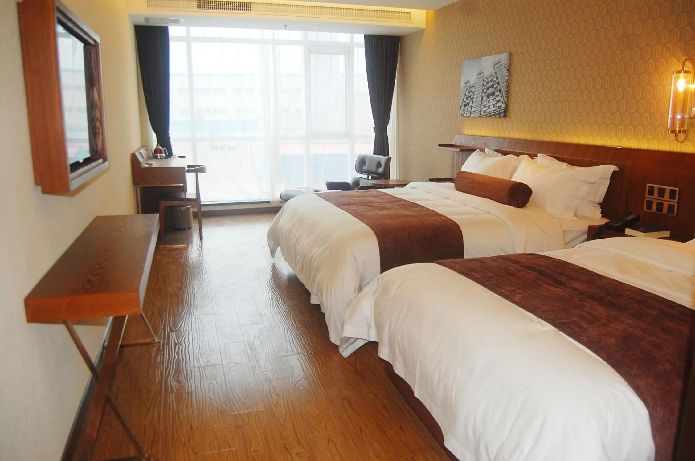 Bed in James Joyce Beijing Songjiazhuang Metro Station