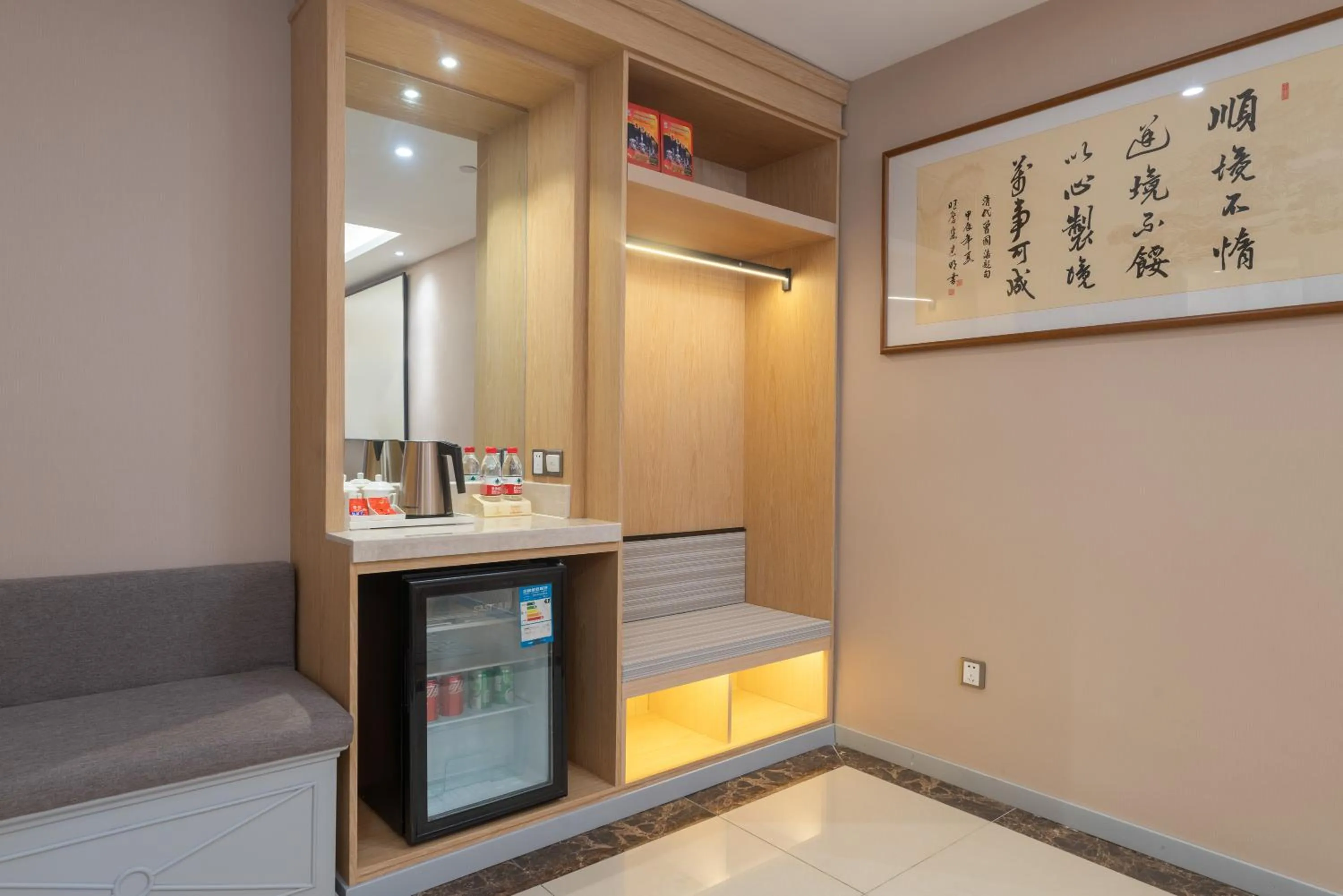 维也纳国际酒店上海浦东机场东方枢纽店-提供浦东机场迪士尼免费穿梭巴士