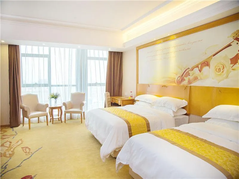 Vienna 3 Best Hotel Chongqing Tongliang Qianneng Building