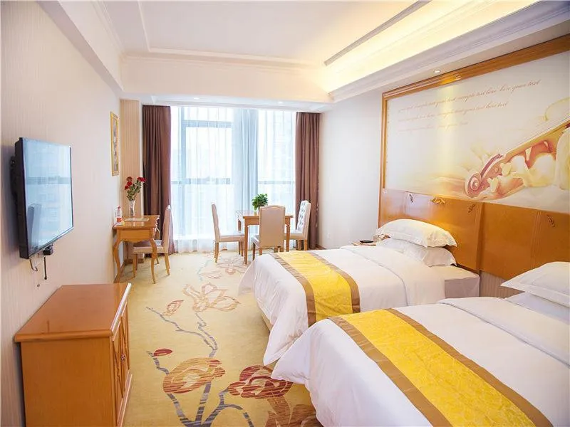 Vienna 3 Best Hotel Chongqing Tongliang Qianneng Building