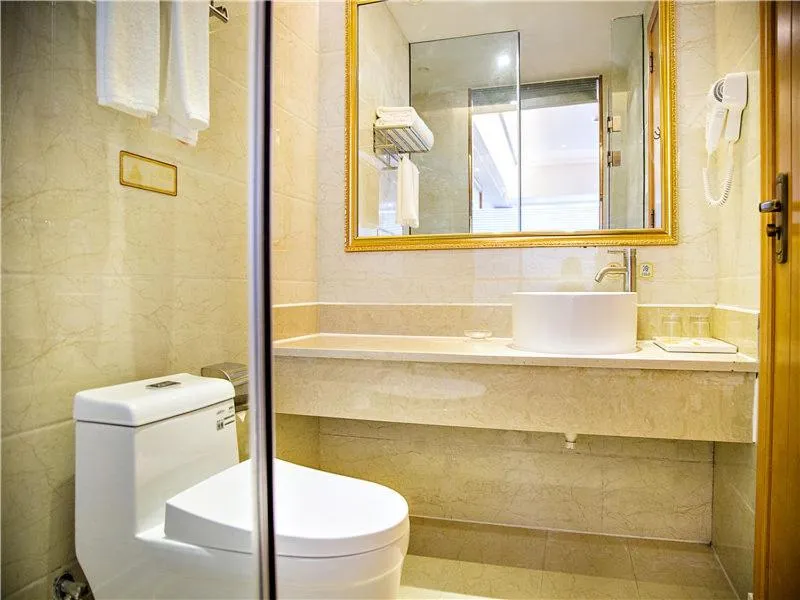 Vienna 3 Best Hotel Chongqing Tongliang Qianneng Building