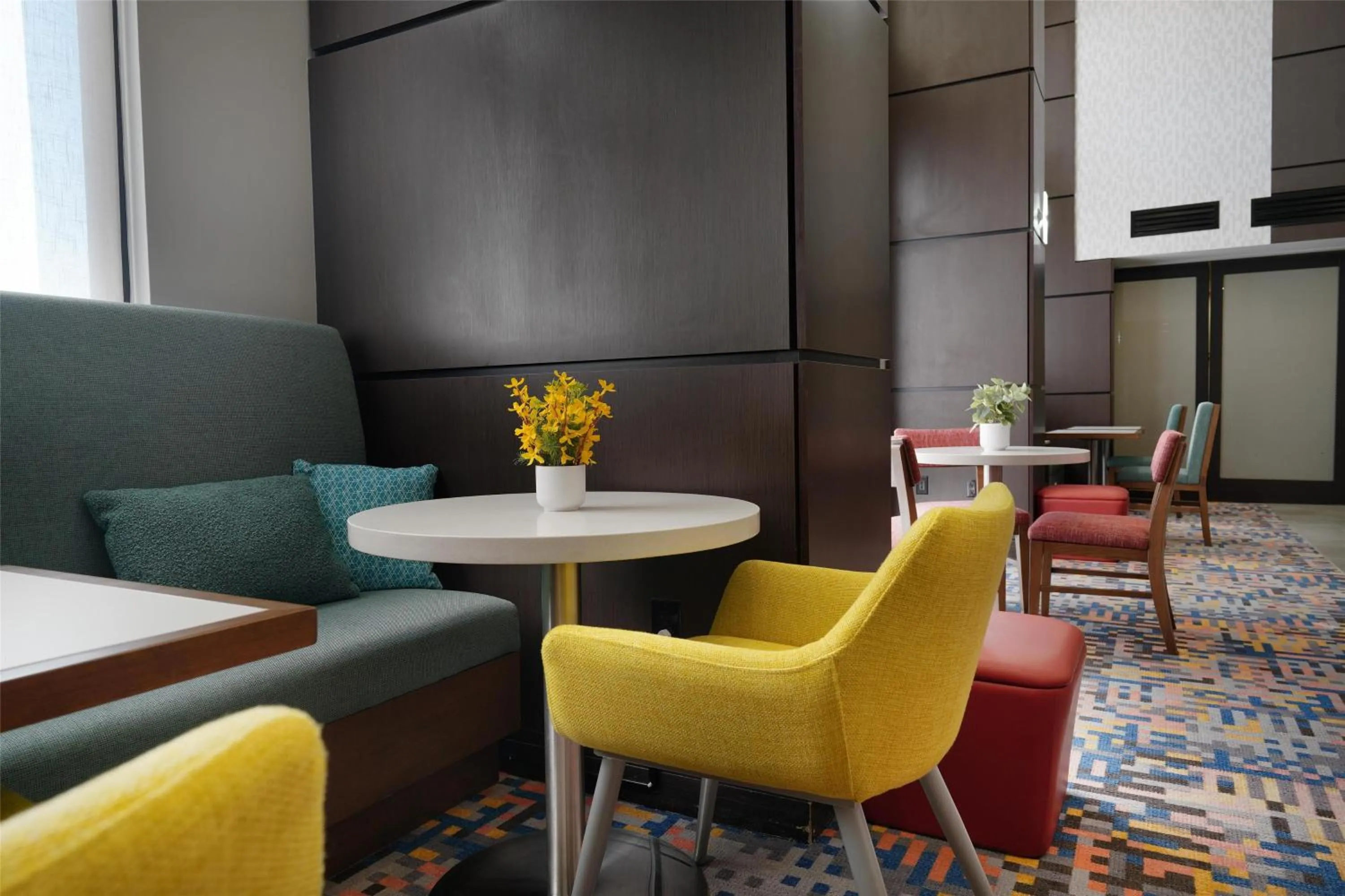 Lobby or reception in Hampton Inn & Suites Tulsa/Tulsa Hills