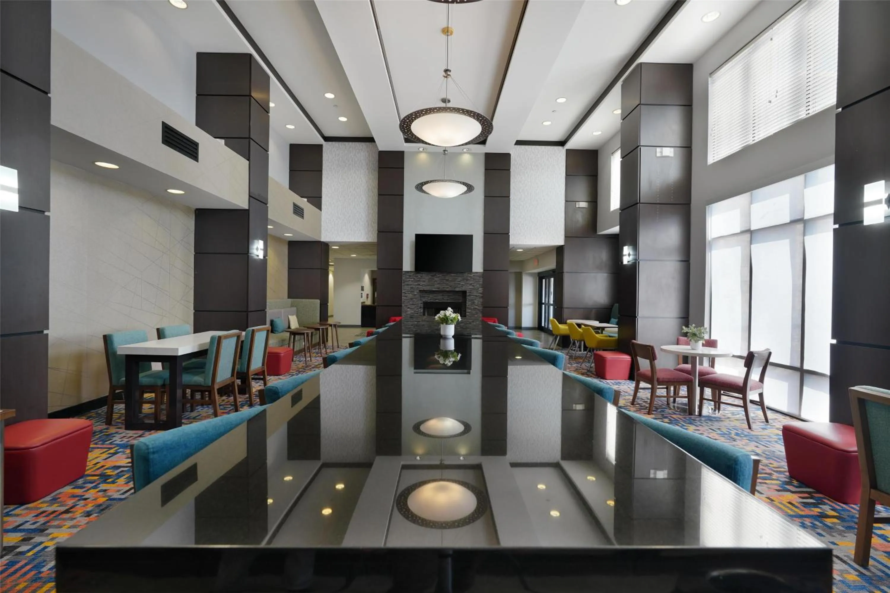 Lobby or reception in Hampton Inn & Suites Tulsa/Tulsa Hills
