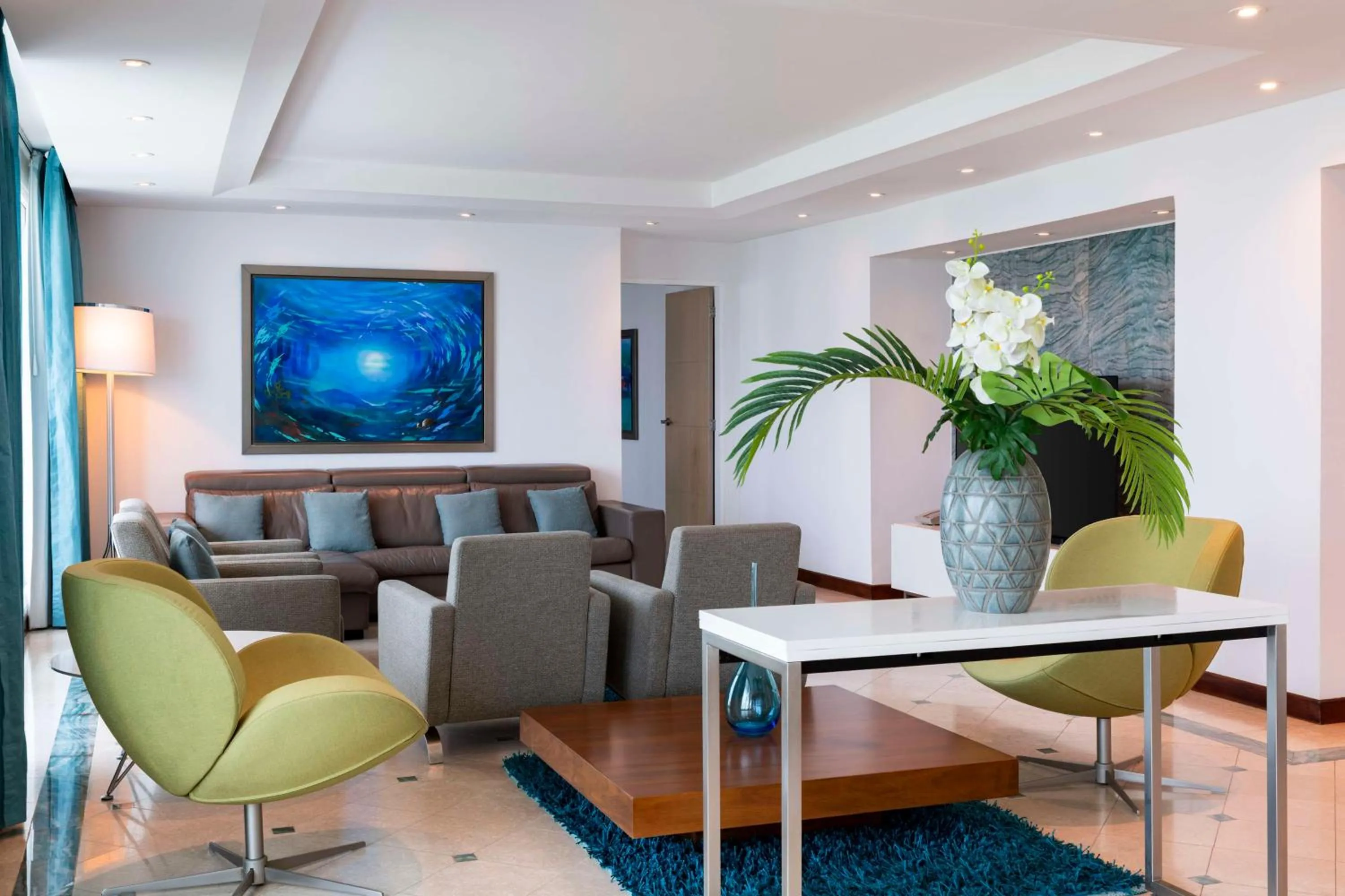 Living room in Hilton Cartagena