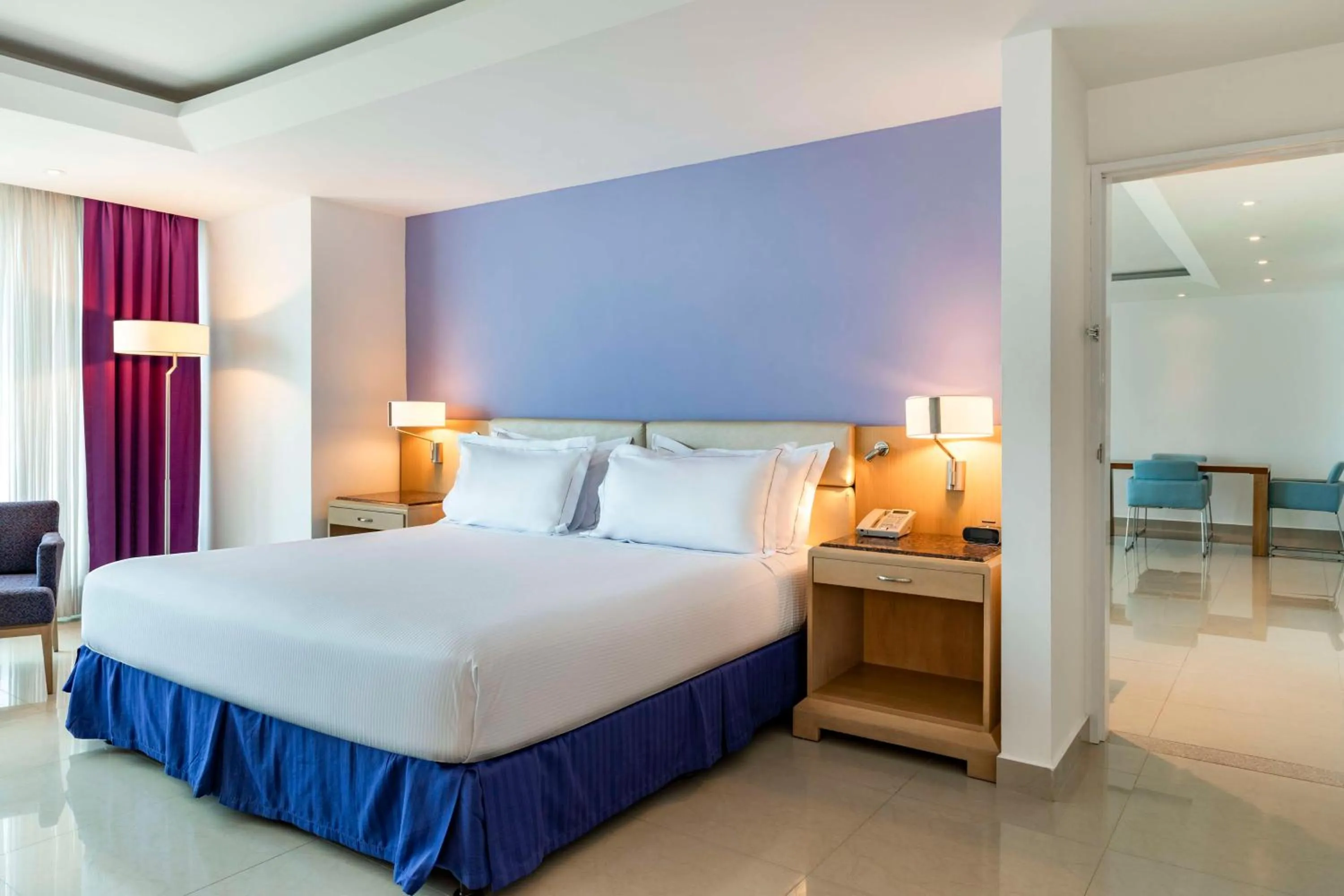 Bed in Hilton Cartagena