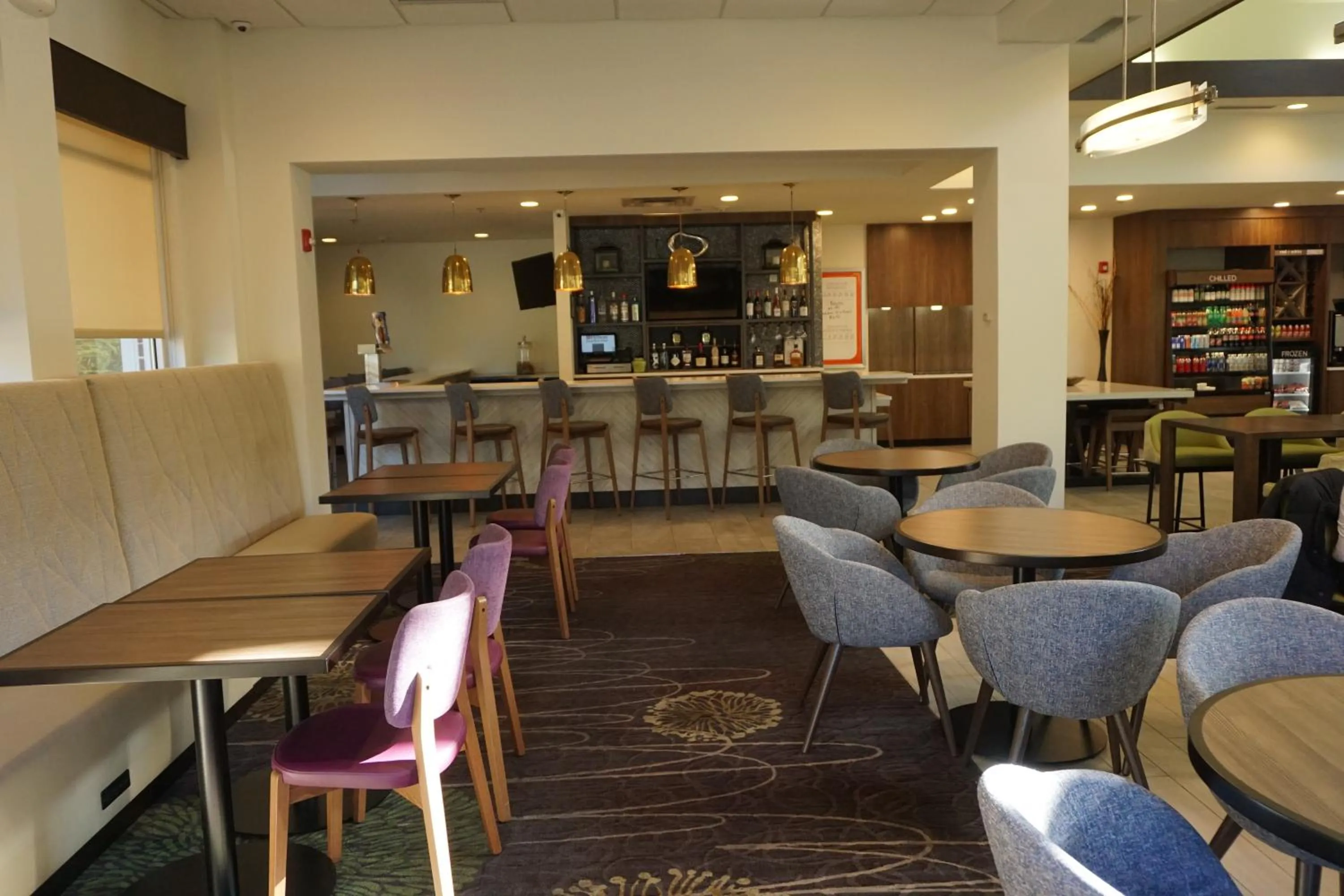 Seating area in Hilton Garden Inn Atlanta/Peachtree City