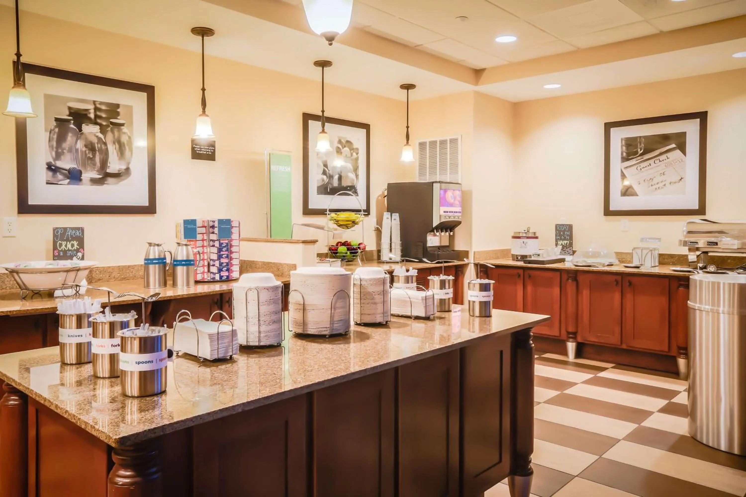 Breakfast in Hampton Inn & Suites by Hilton Tomball Houston NW