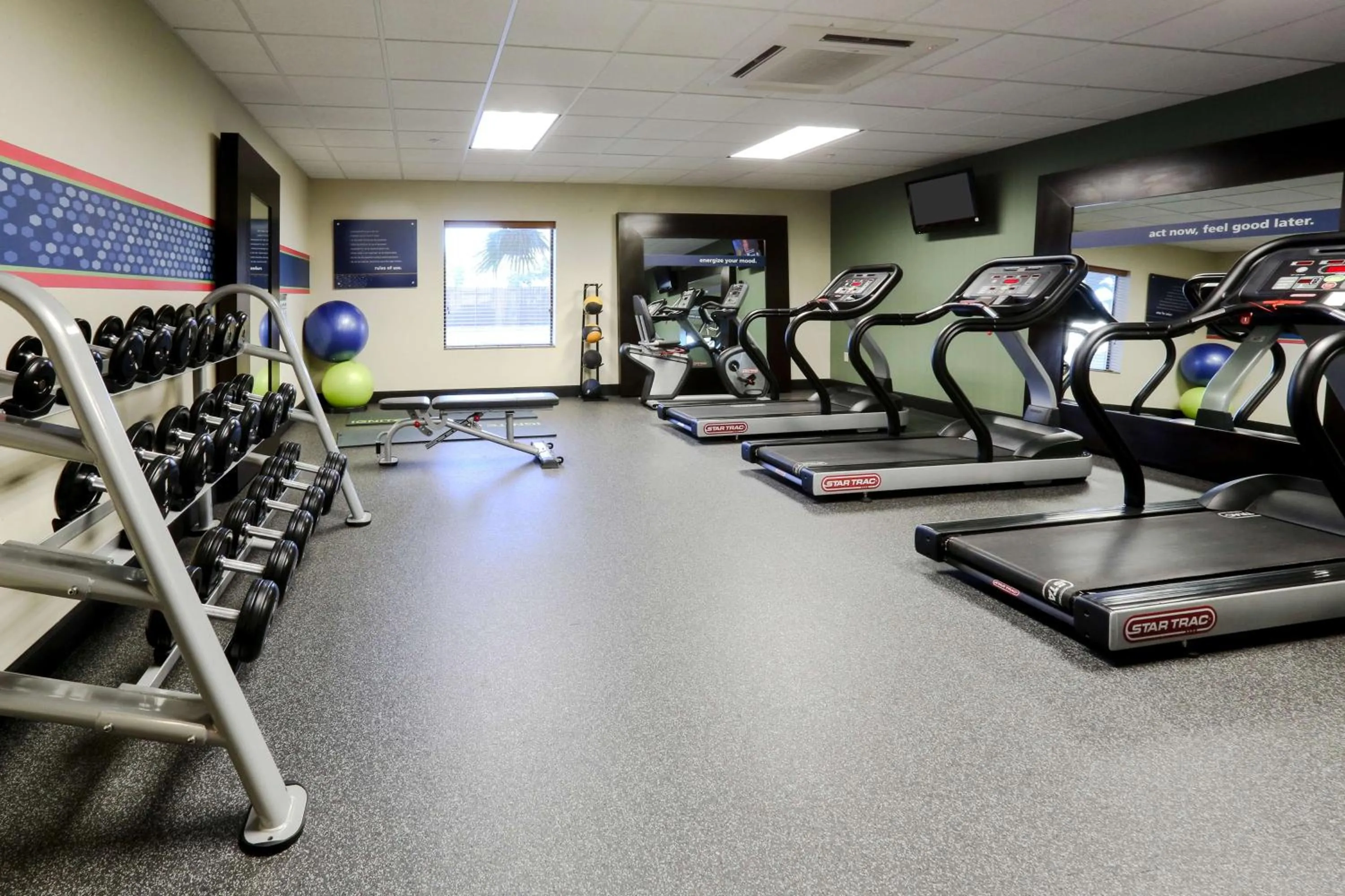 Fitness centre/facilities in Hampton Inn & Suites by Hilton Tomball Houston NW