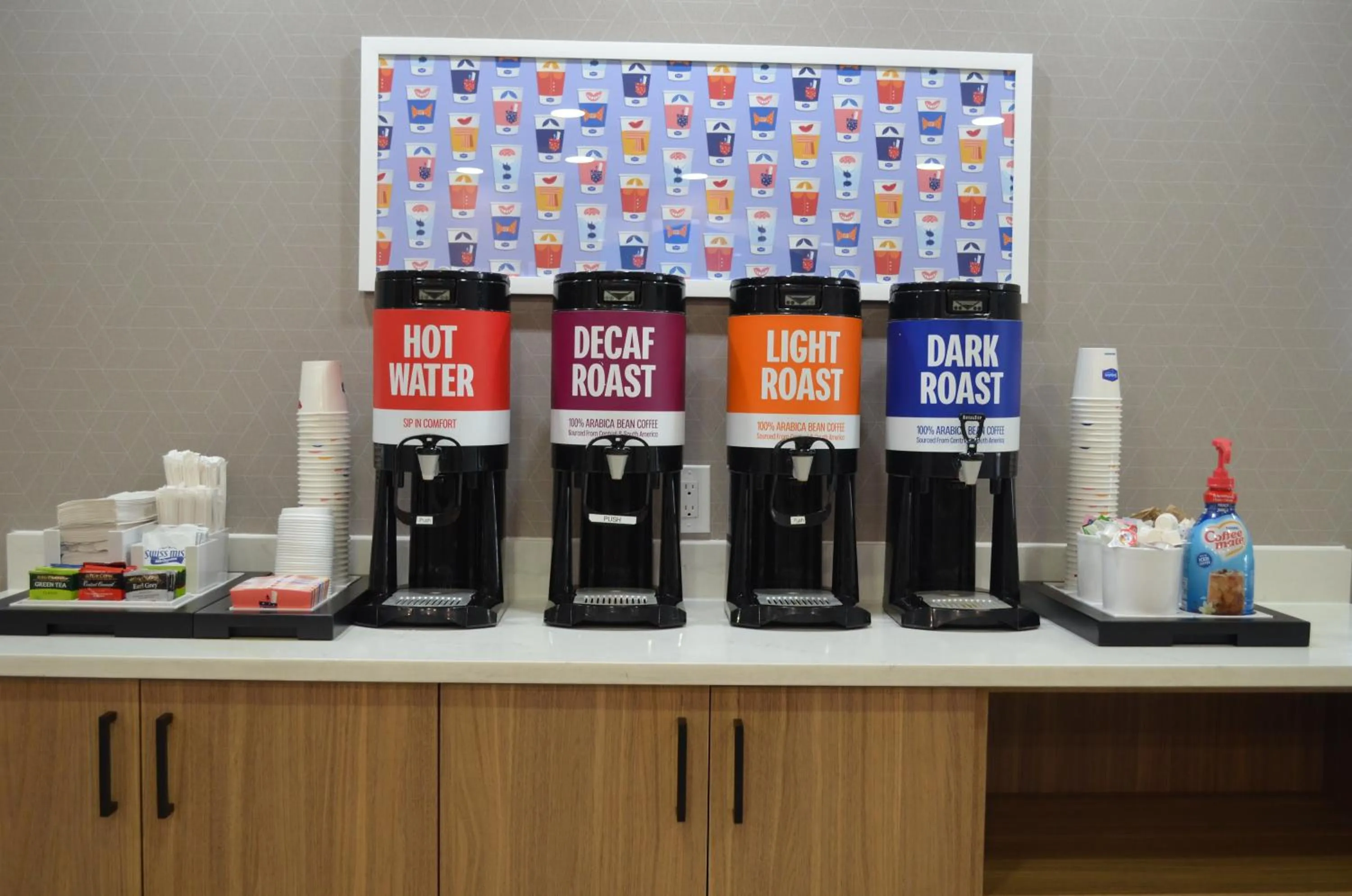 Coffee/tea facilities in Hampton Inn & Suites by Hilton Tomball Houston NW