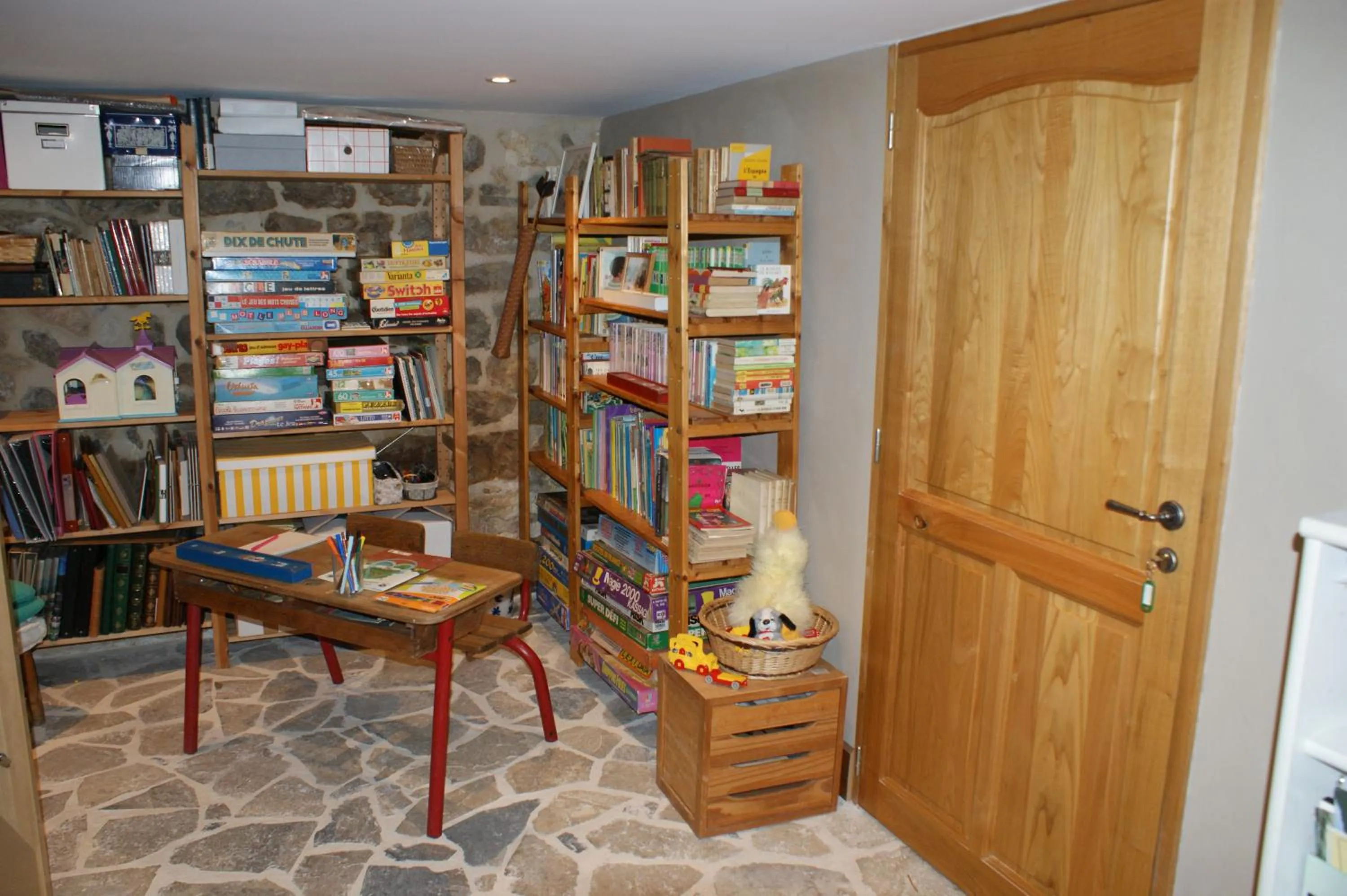 Children play ground in Les FREJALS