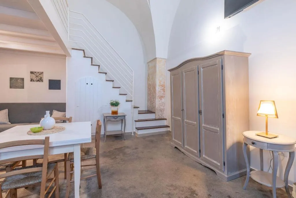 Seating area in Casina Bellanova