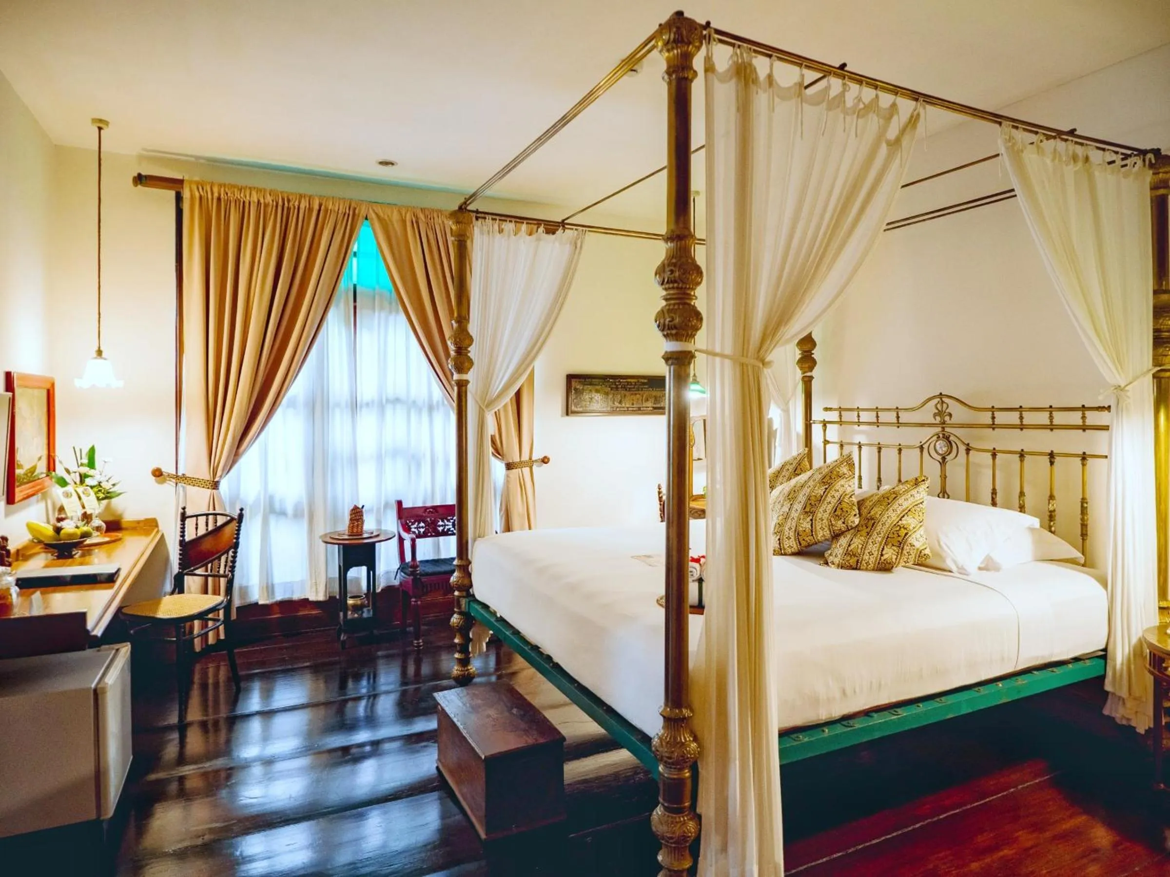 Bedroom, Bed in Hotel Tugu Malang