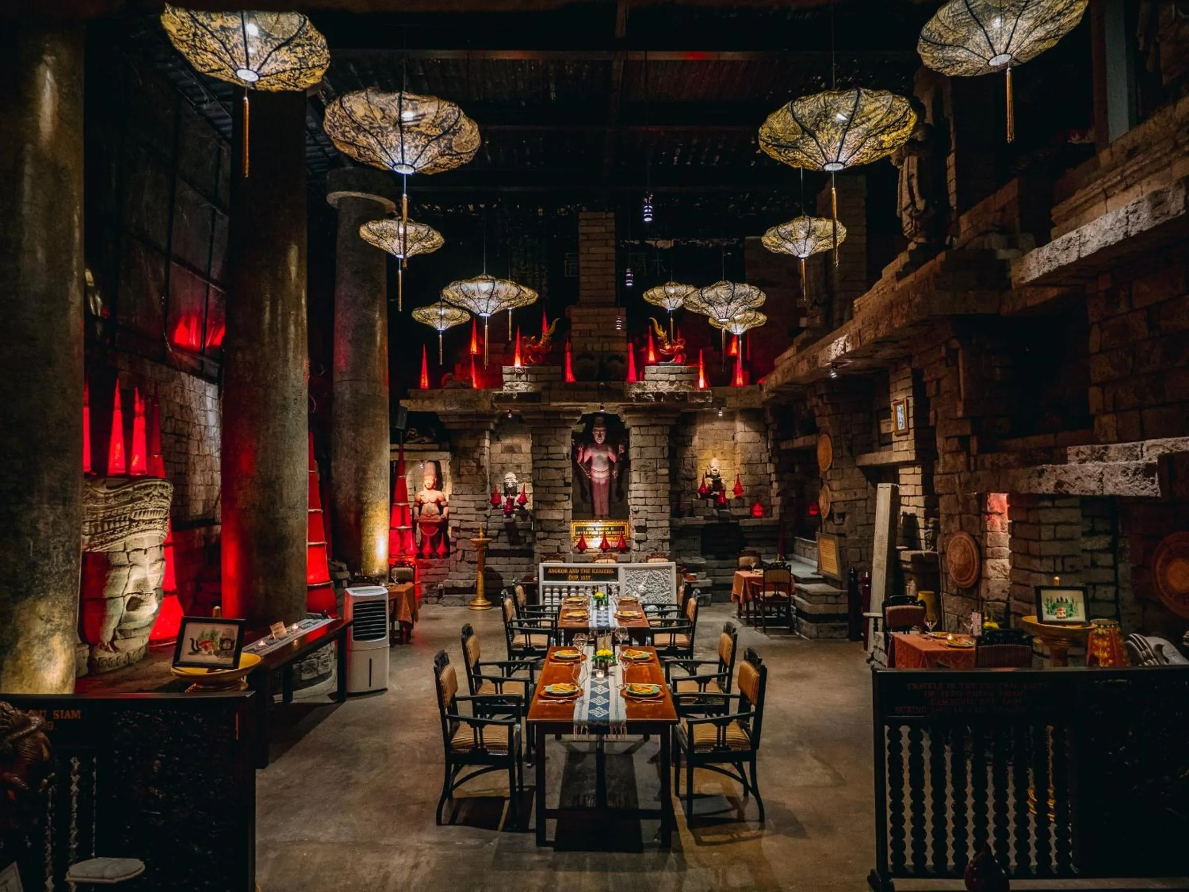 Restaurant/places to eat in Hotel Tugu Malang