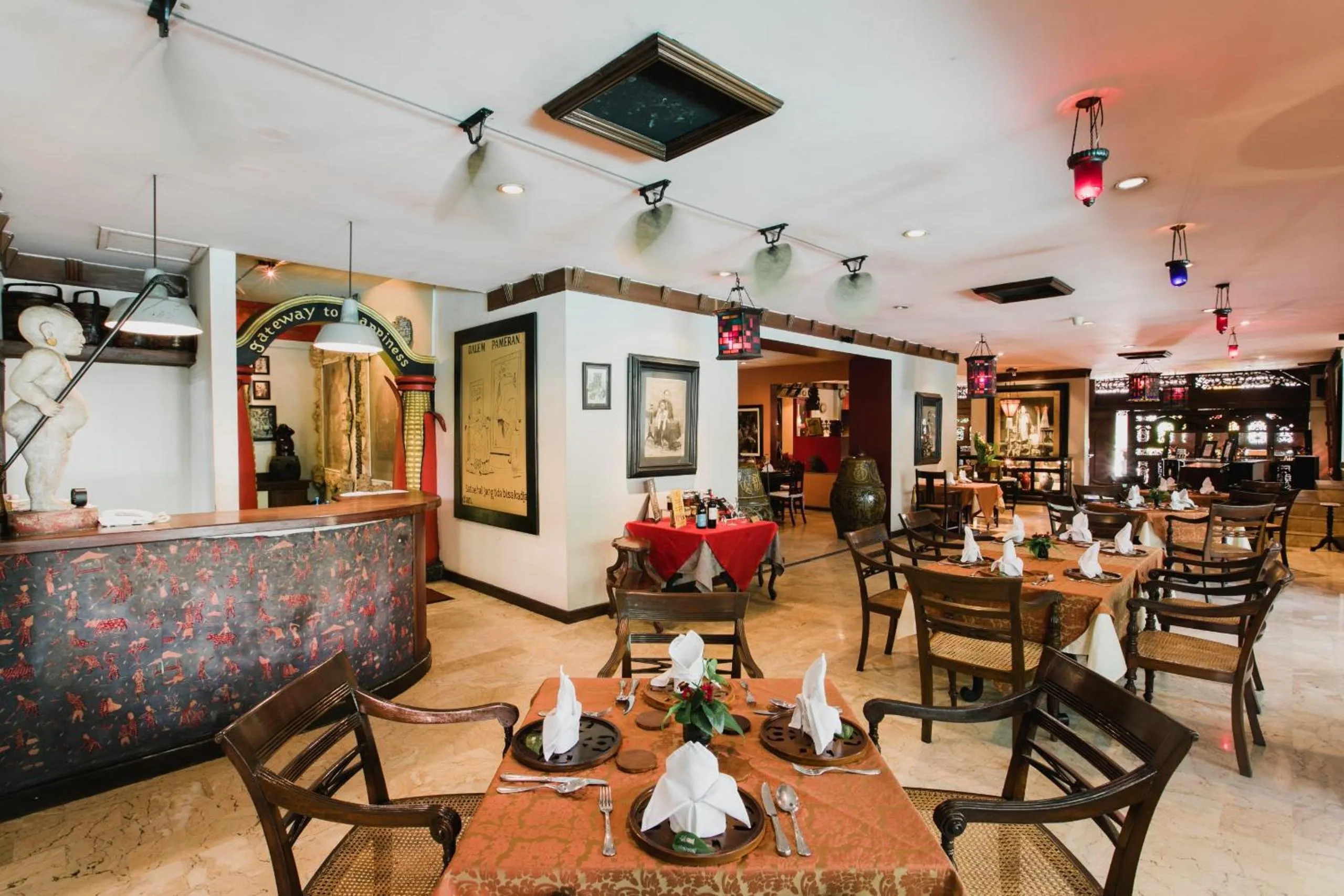 Restaurant/places to eat in Hotel Tugu Malang