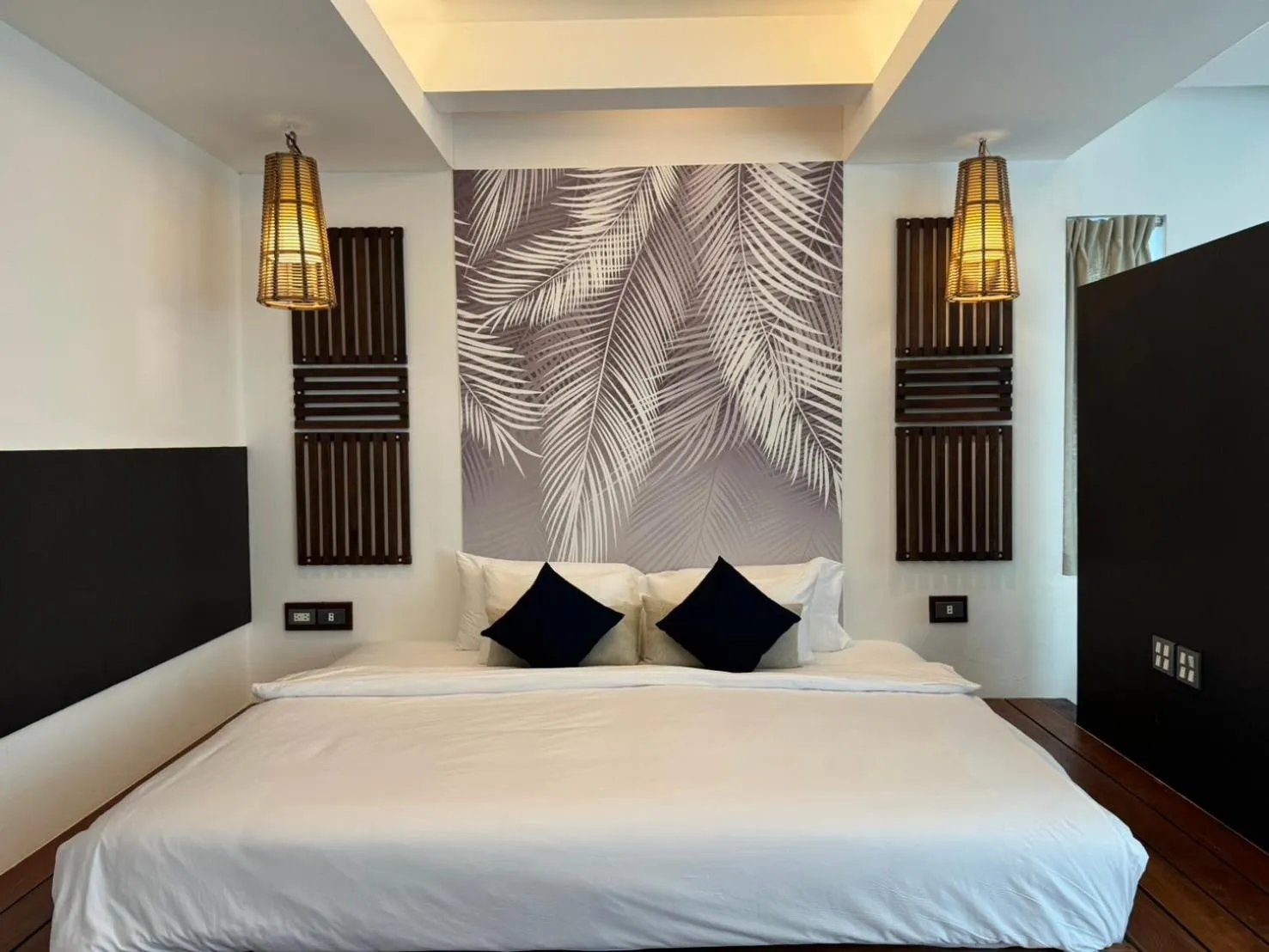 Bed in Koh Tao Montra Resort