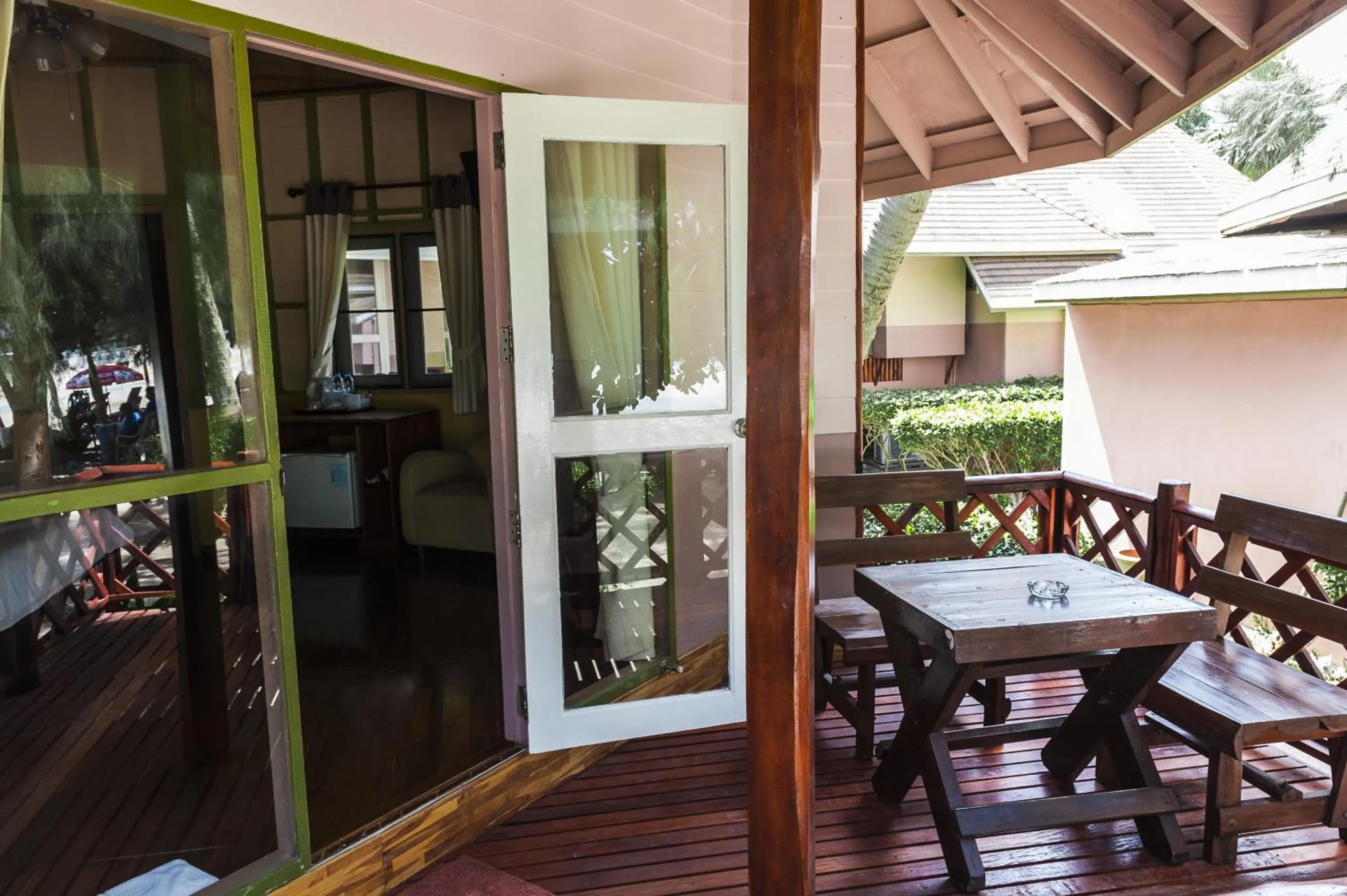 Day in Koh Tao Coral Grand Resort