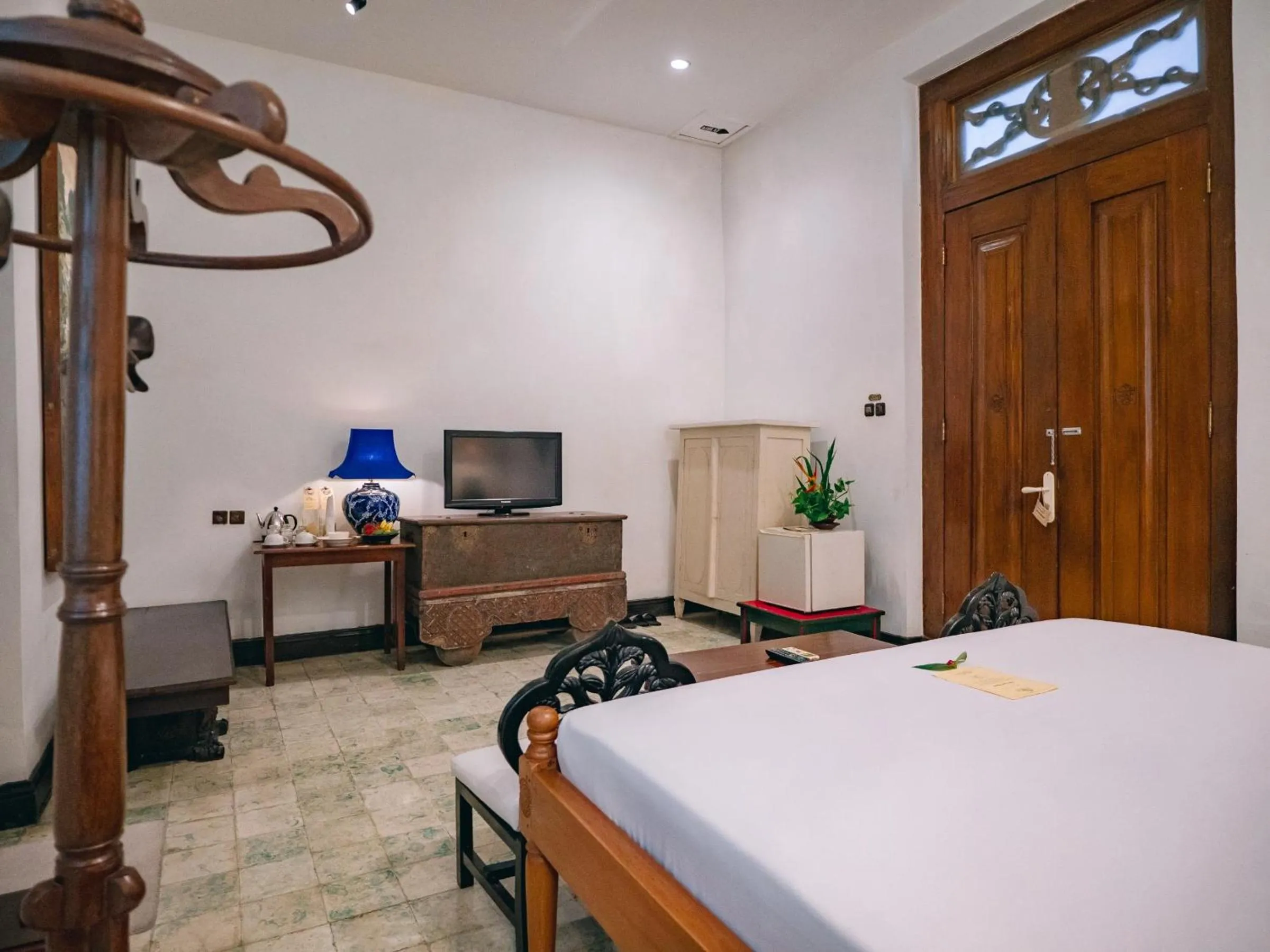 Bed in Hotel Tugu Blitar