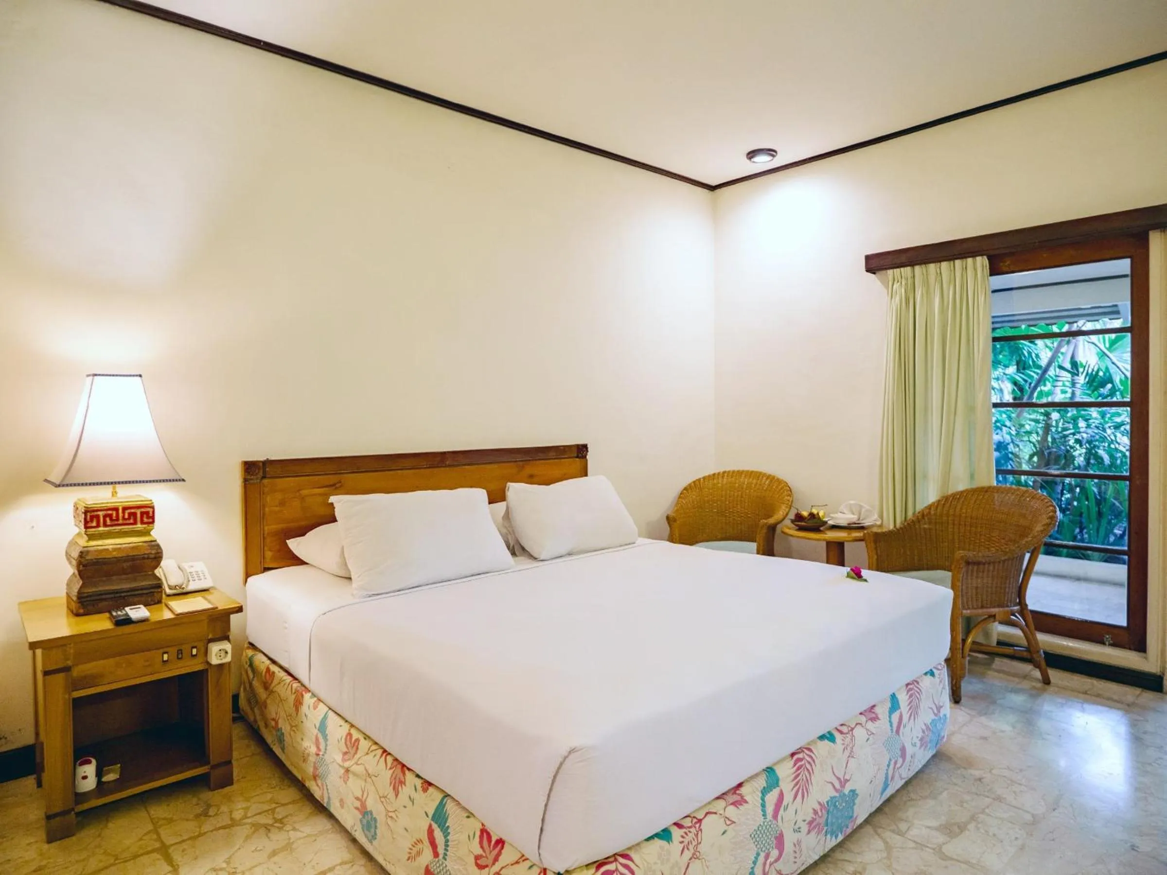 Bed in Hotel Tugu Blitar