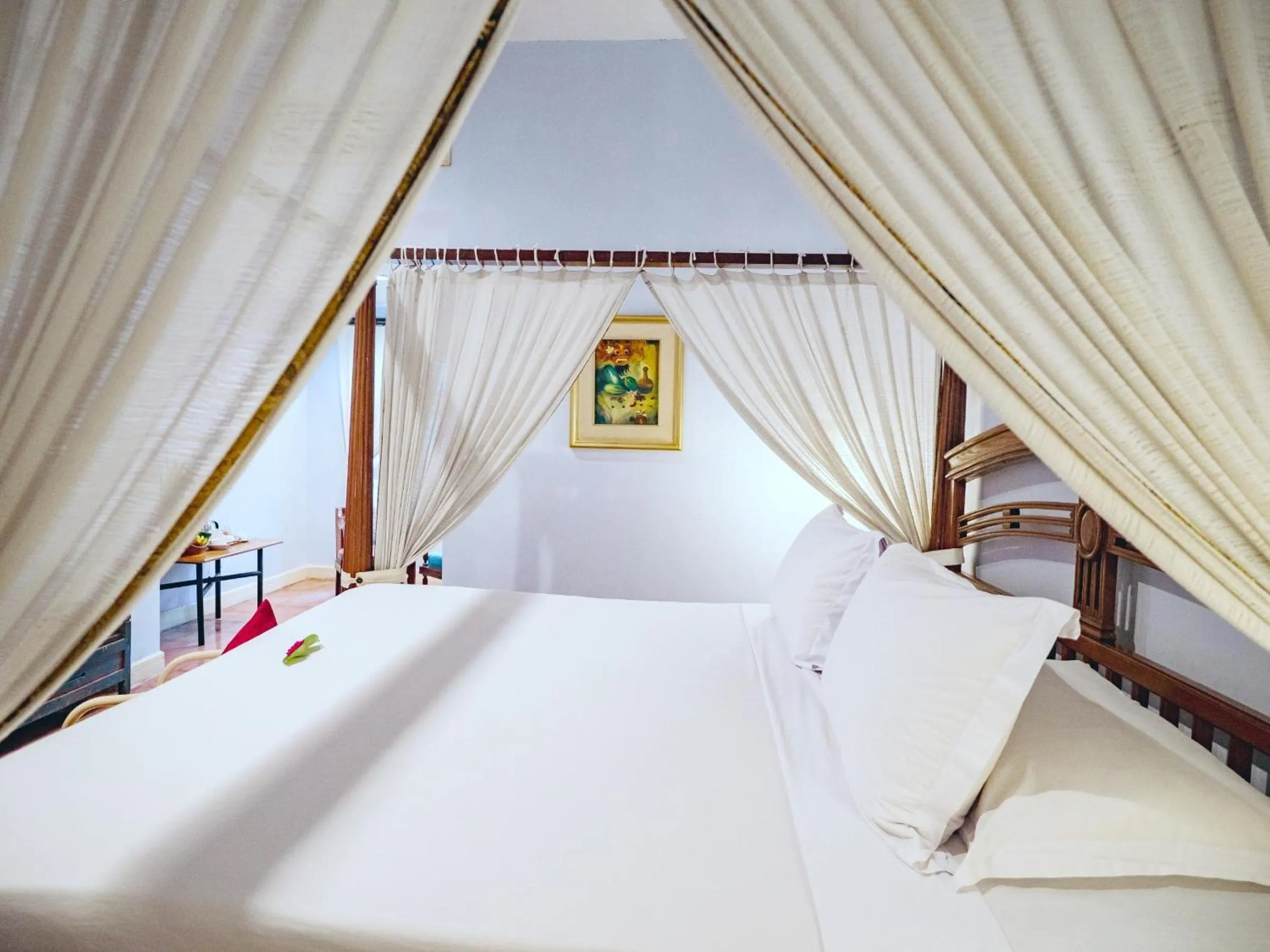 Bed in Hotel Tugu Blitar