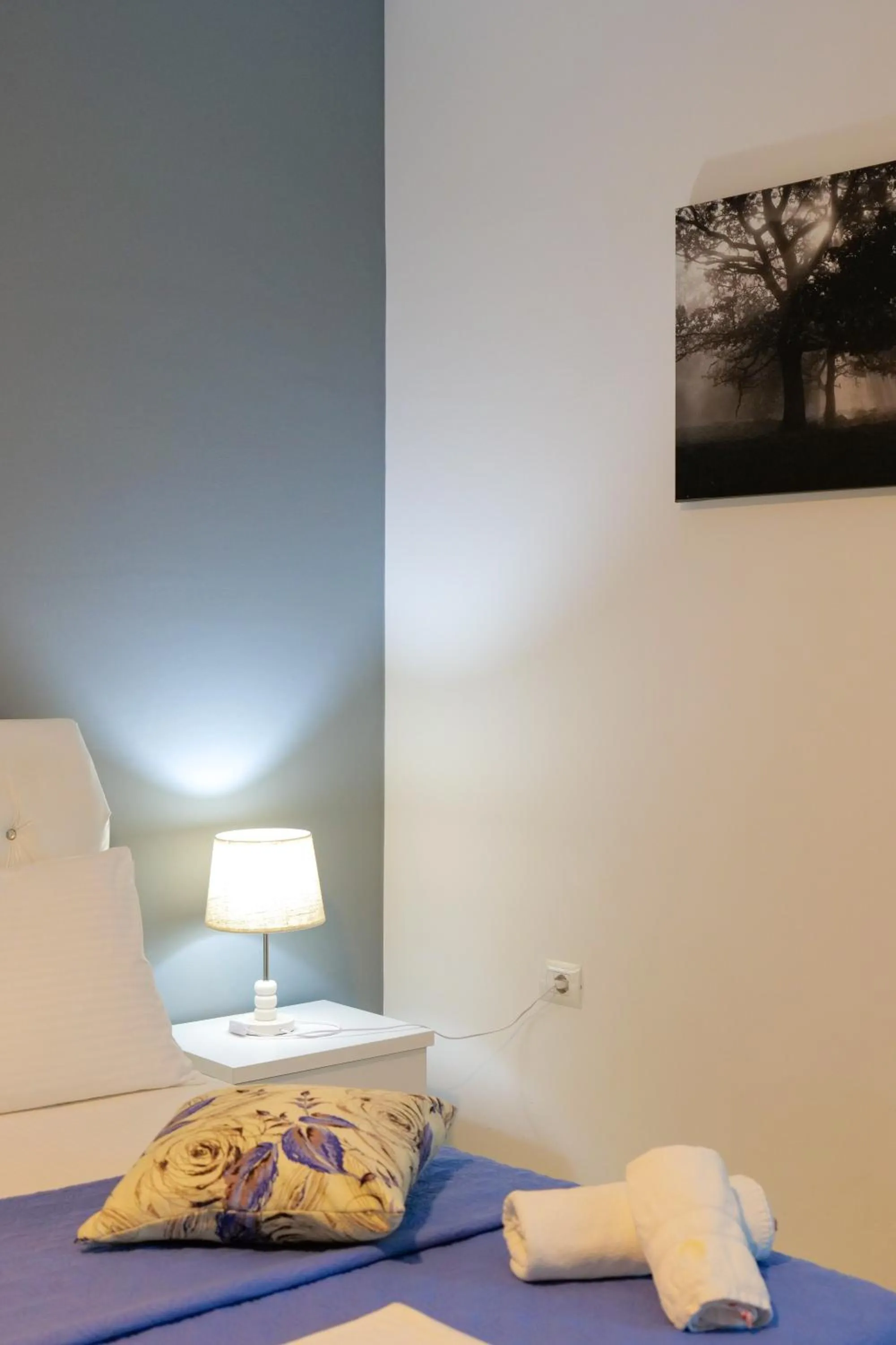 Bed in Oceanic Overview Suites