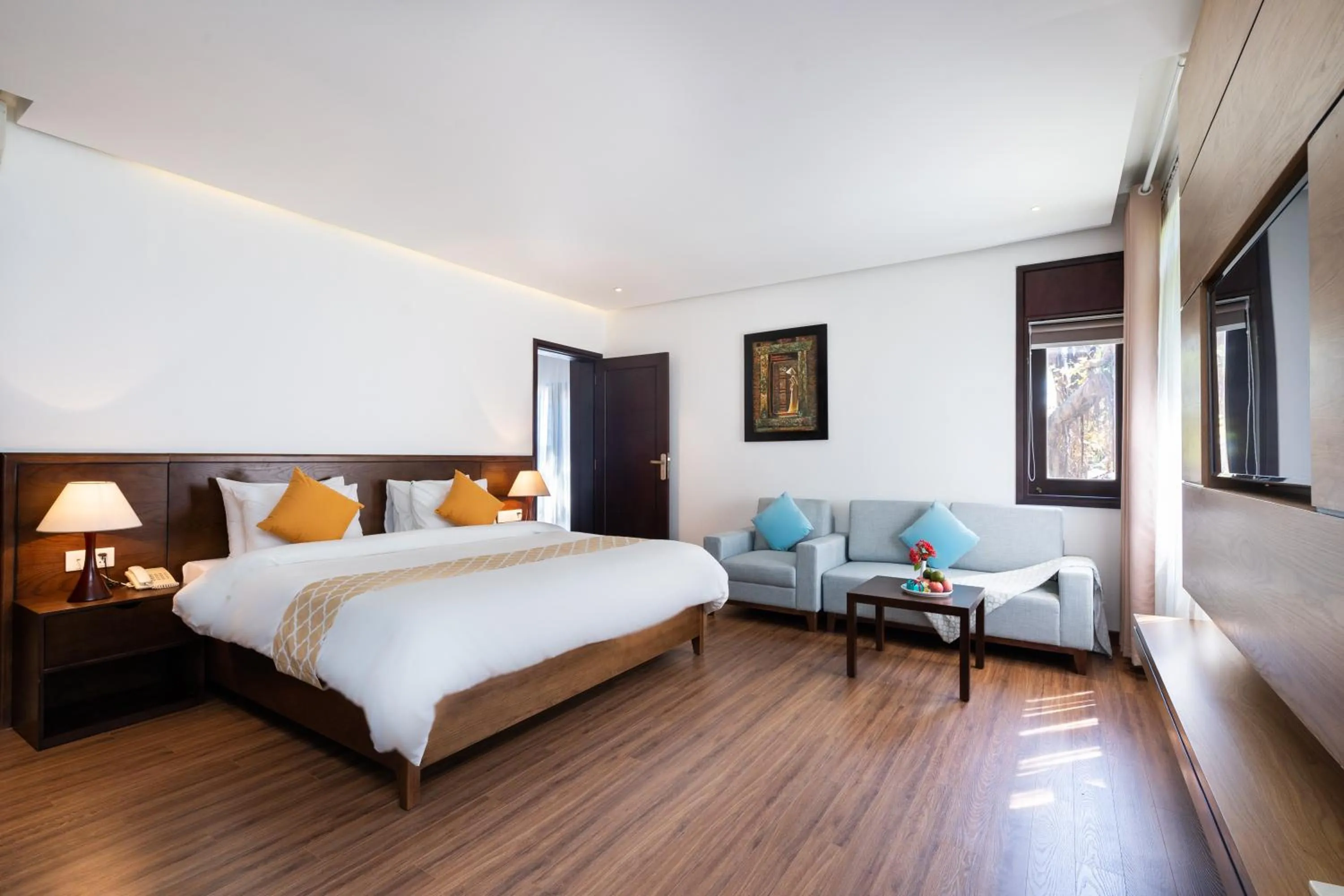 Bedroom, Bed in Hoang Ngoc Beach Resort