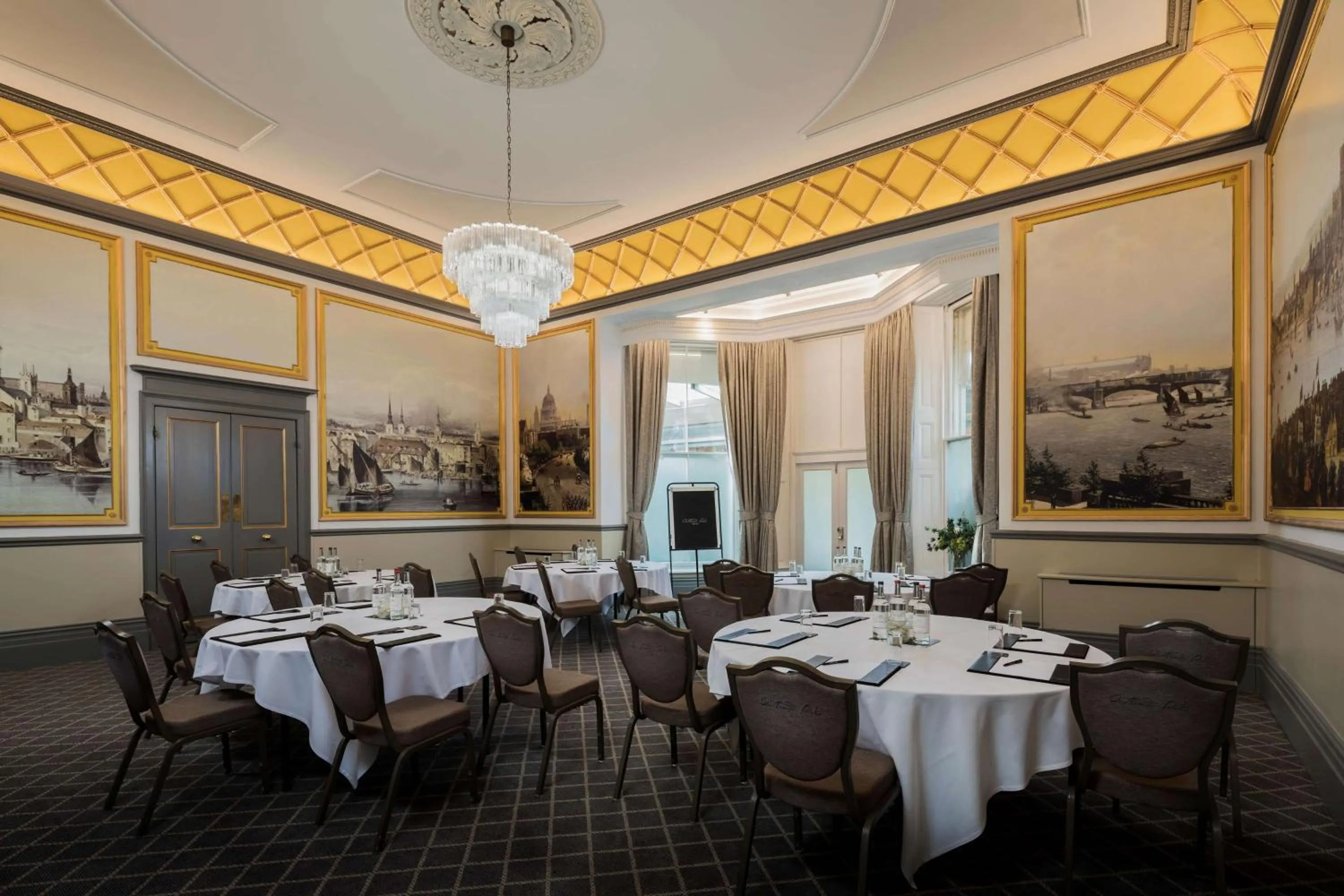 Meeting/conference room in Oatlands Park Hotel