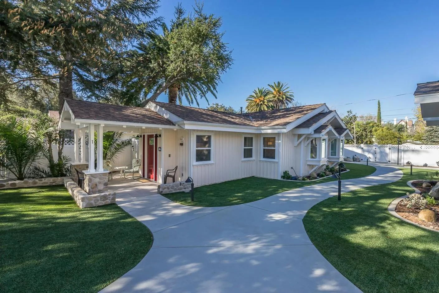 Facade/entrance in Solvang Alisal Vacation Cottages