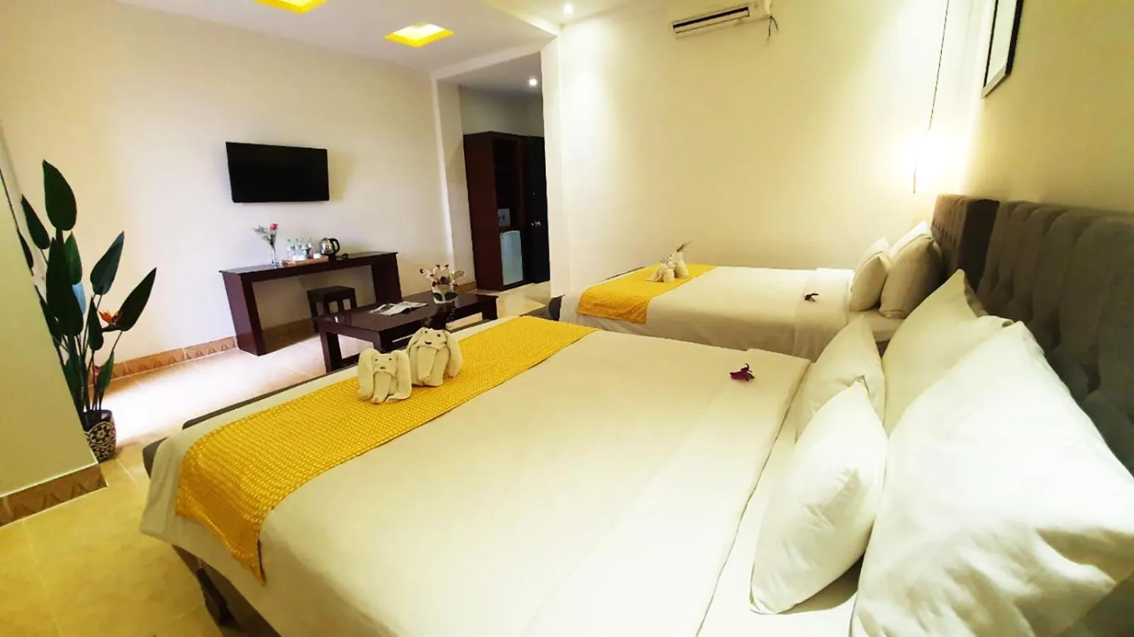 Bed in Hoi An Hai Au Boutique Hotel