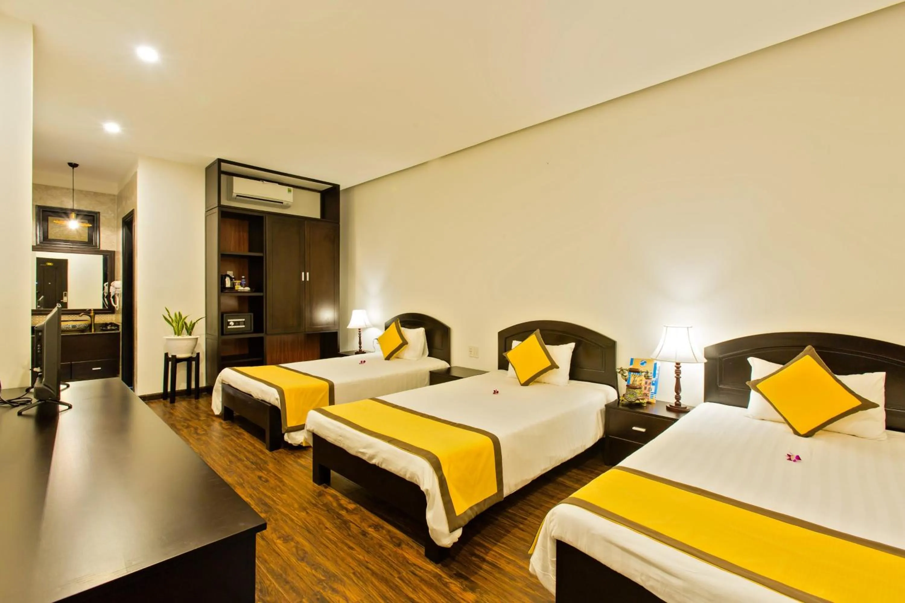 Bedroom, Bed in Hoi An Hai Au Boutique Hotel