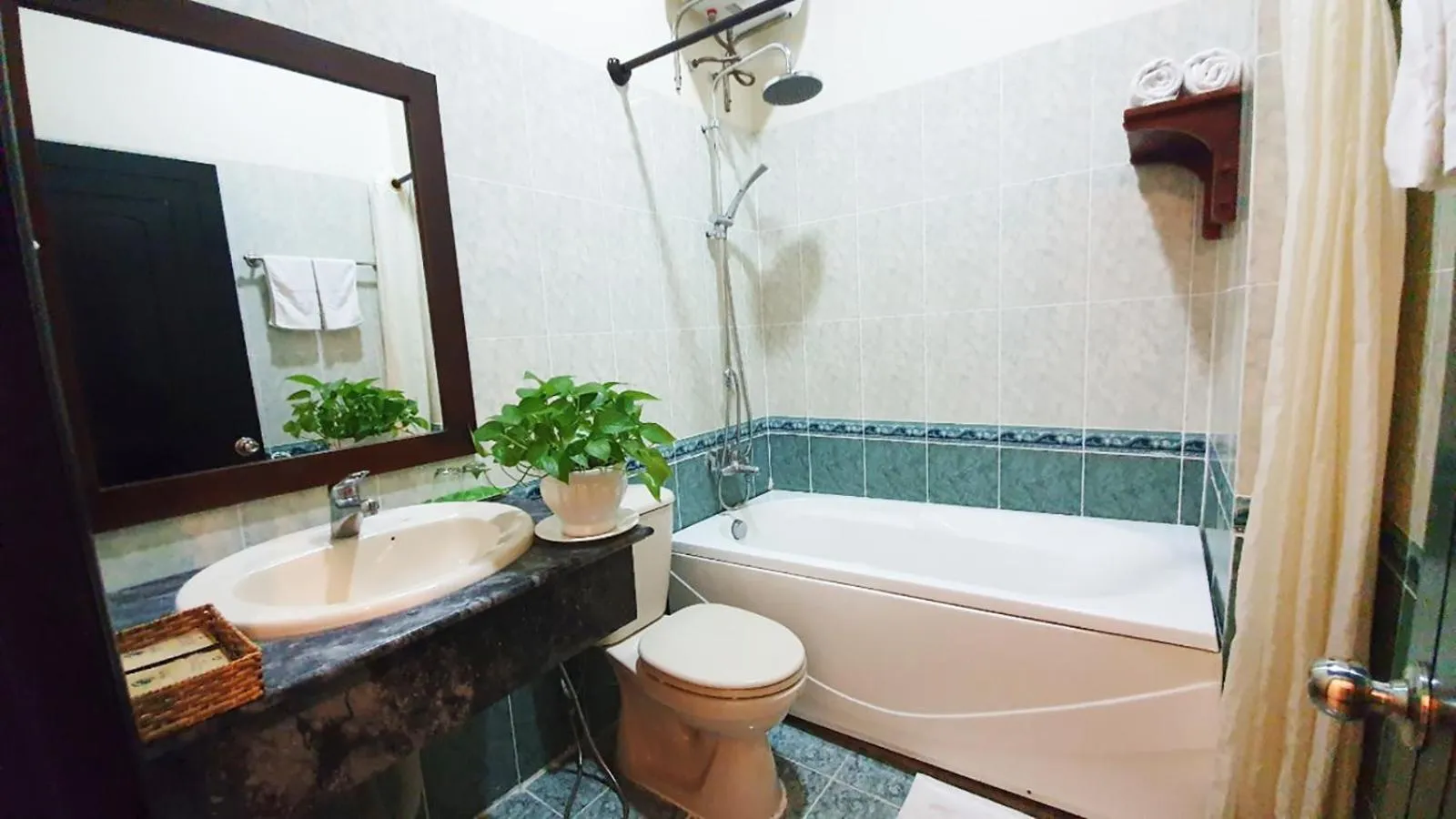 Bathroom in Hoi An Hai Au Boutique Hotel